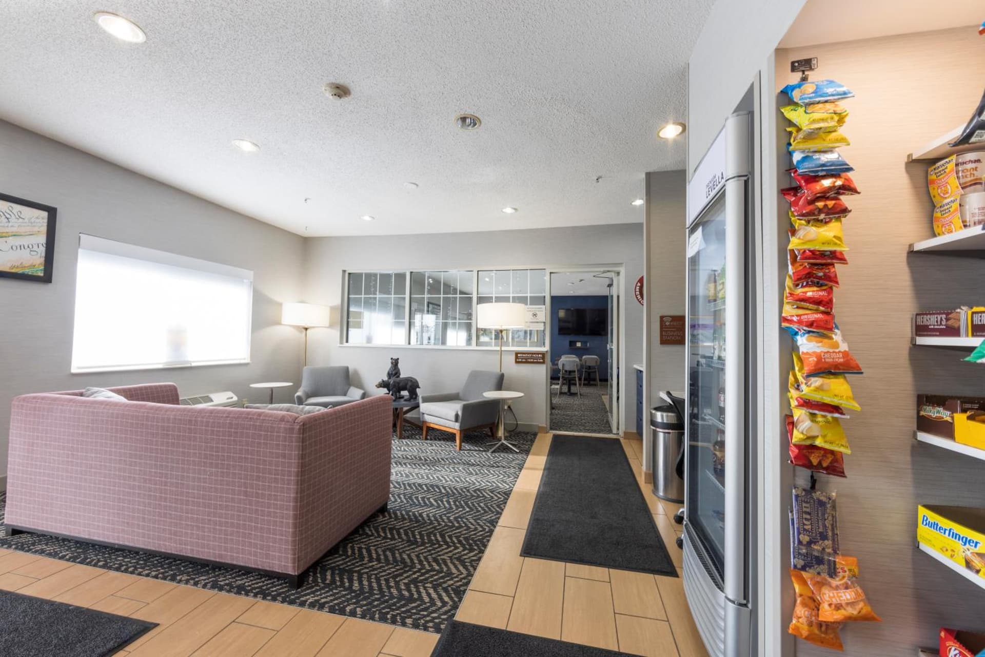AmericInn by Wyndham Duluth gallery photo in Duluth, MN — image 26