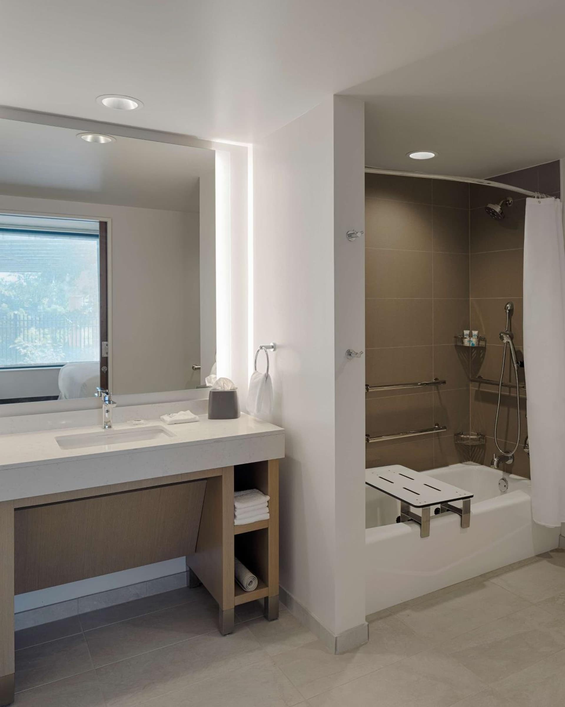 Hyatt House Columbus OSU Short North gallery photo in Columbus, OH — image 15