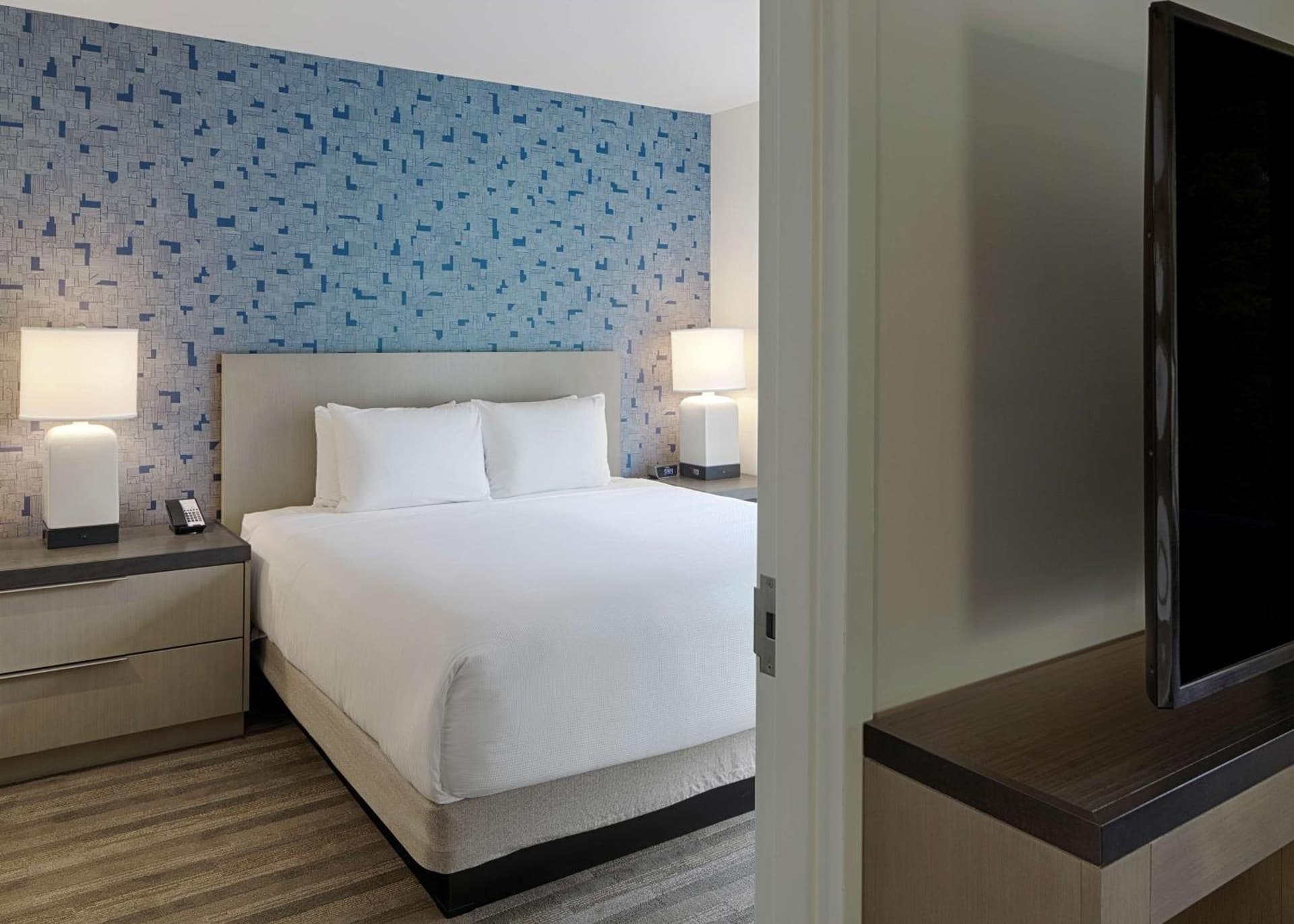 Hyatt House Columbus OSU Short North gallery photo in Columbus, OH — image 72