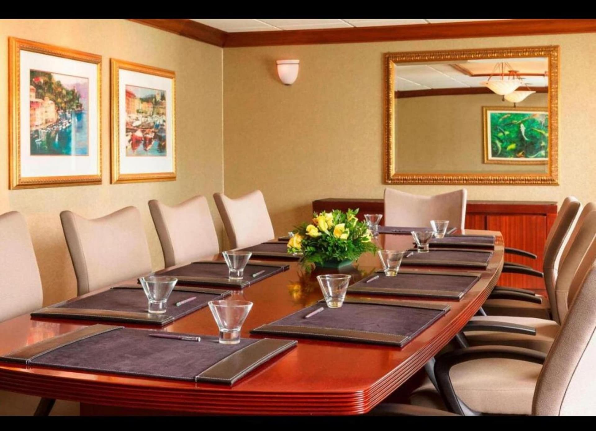 Wyndham Omaha Hotel - West Dodge gallery photo in Omaha, NE — image 53