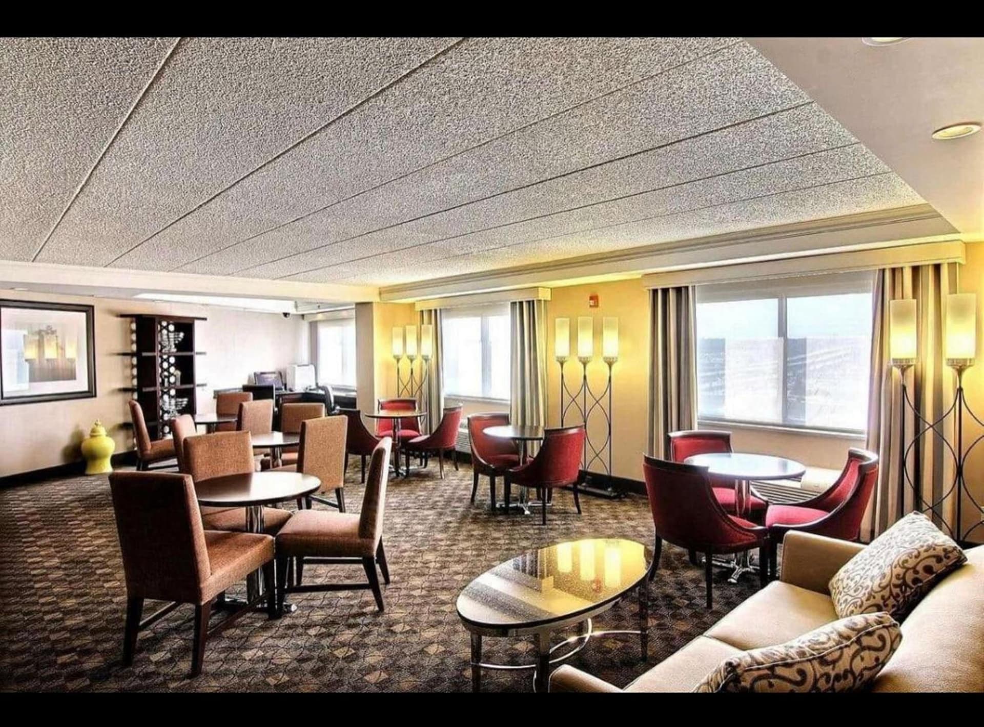 Wyndham Omaha Hotel - West Dodge gallery photo in Omaha, NE — image 77