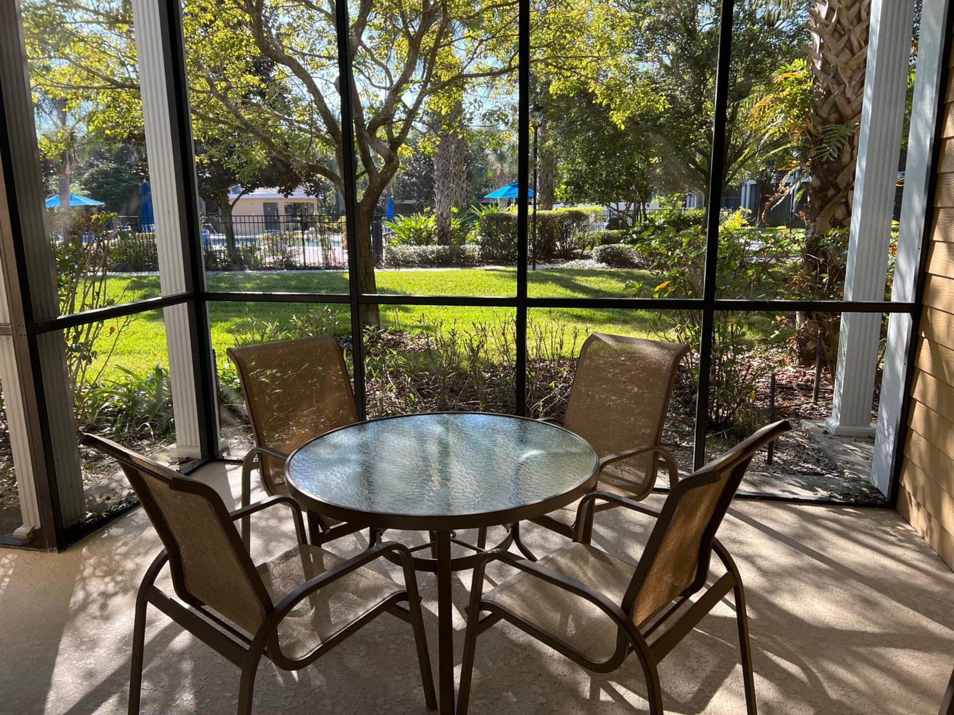 BAHAMA BAY RESORT interior in Kissimmee, FL — gallery photo 2