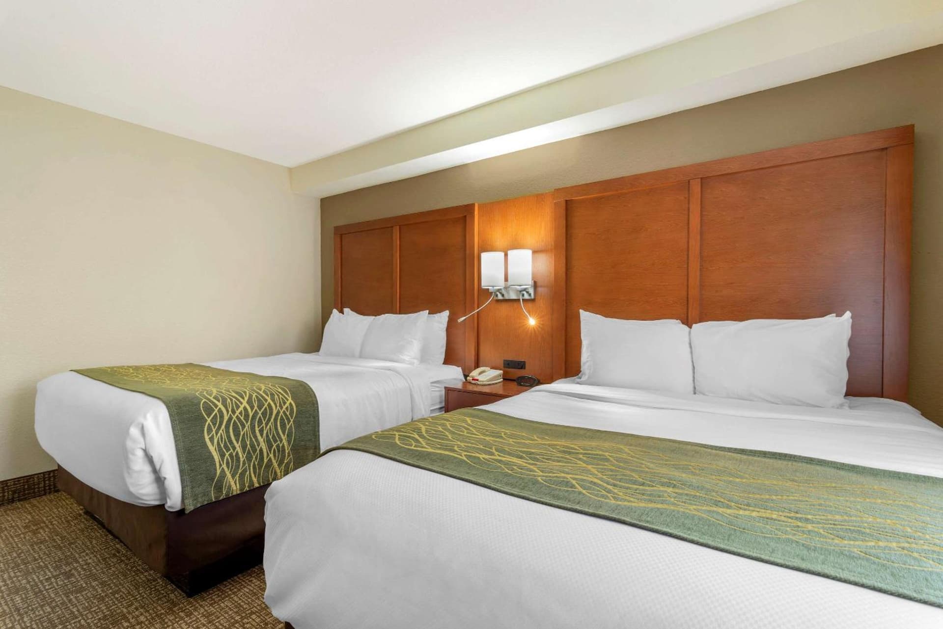 Comfort Inn & Suites - near Robins Air Force Base Main Gate gallery photo in Warner Robins, GA — image 22