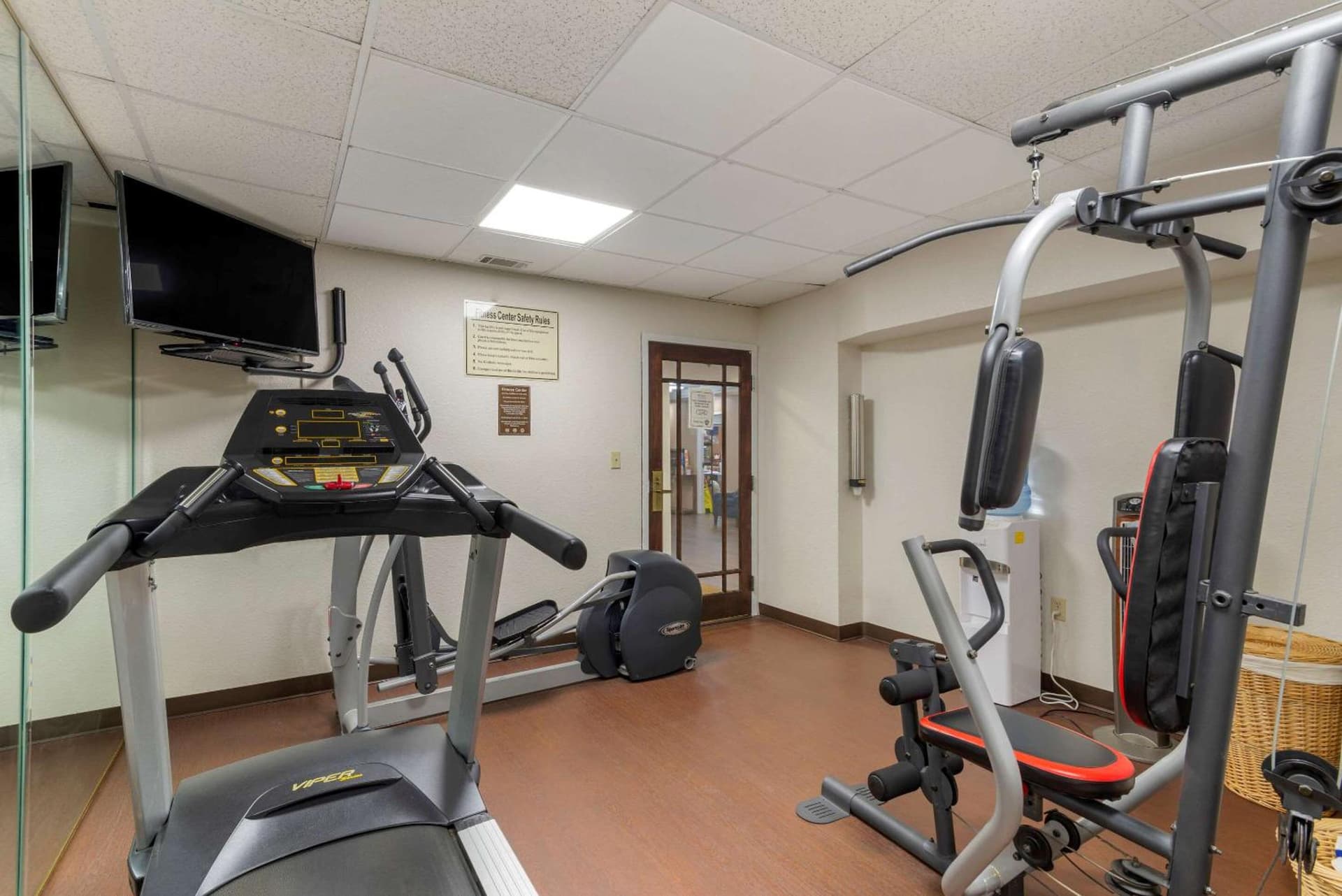 Comfort Inn & Suites - near Robins Air Force Base Main Gate gallery photo in Warner Robins, GA — image 30