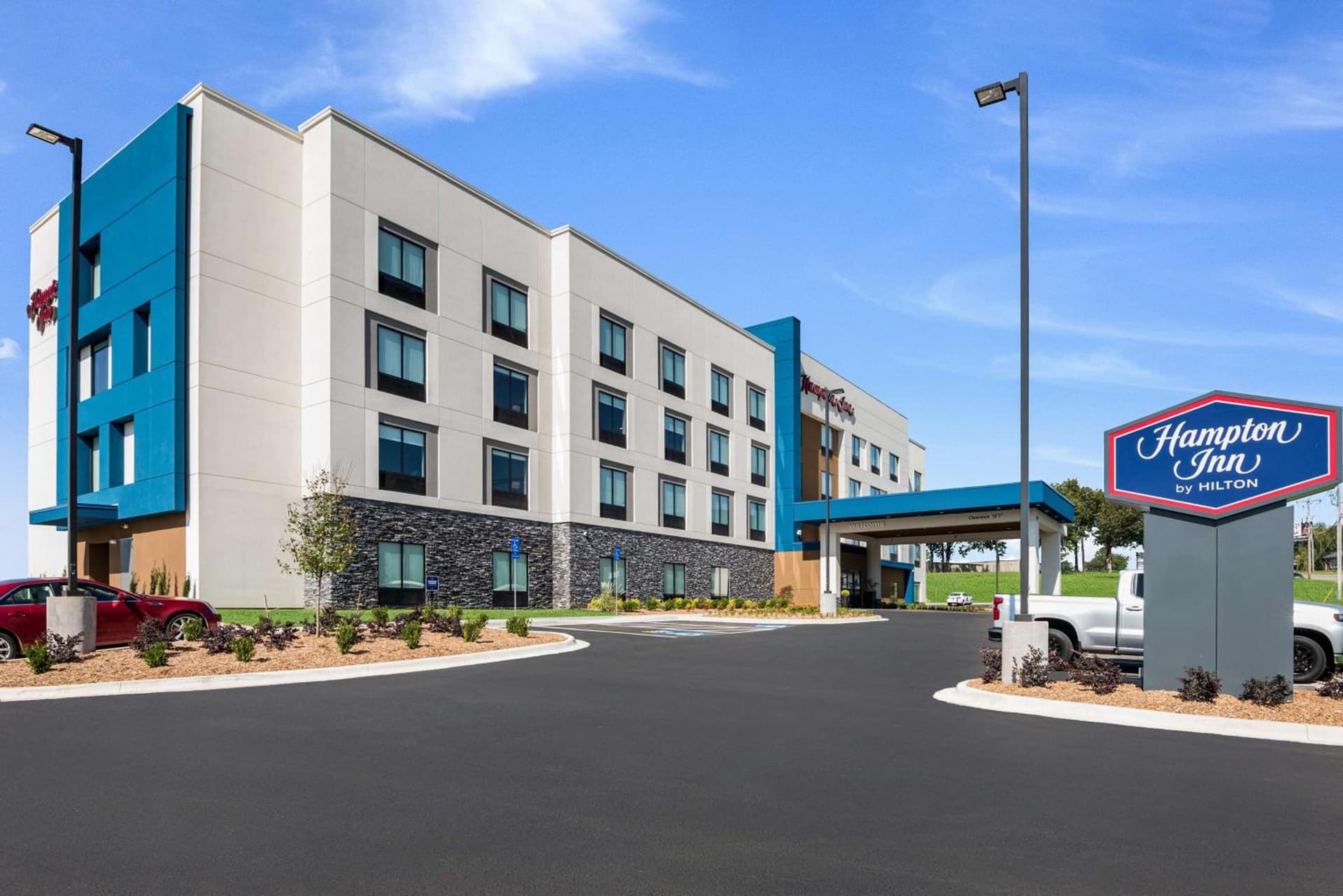 Hampton Inn Batesville, Ar featured exterior or lobby in Batesville, AR — similar hotel