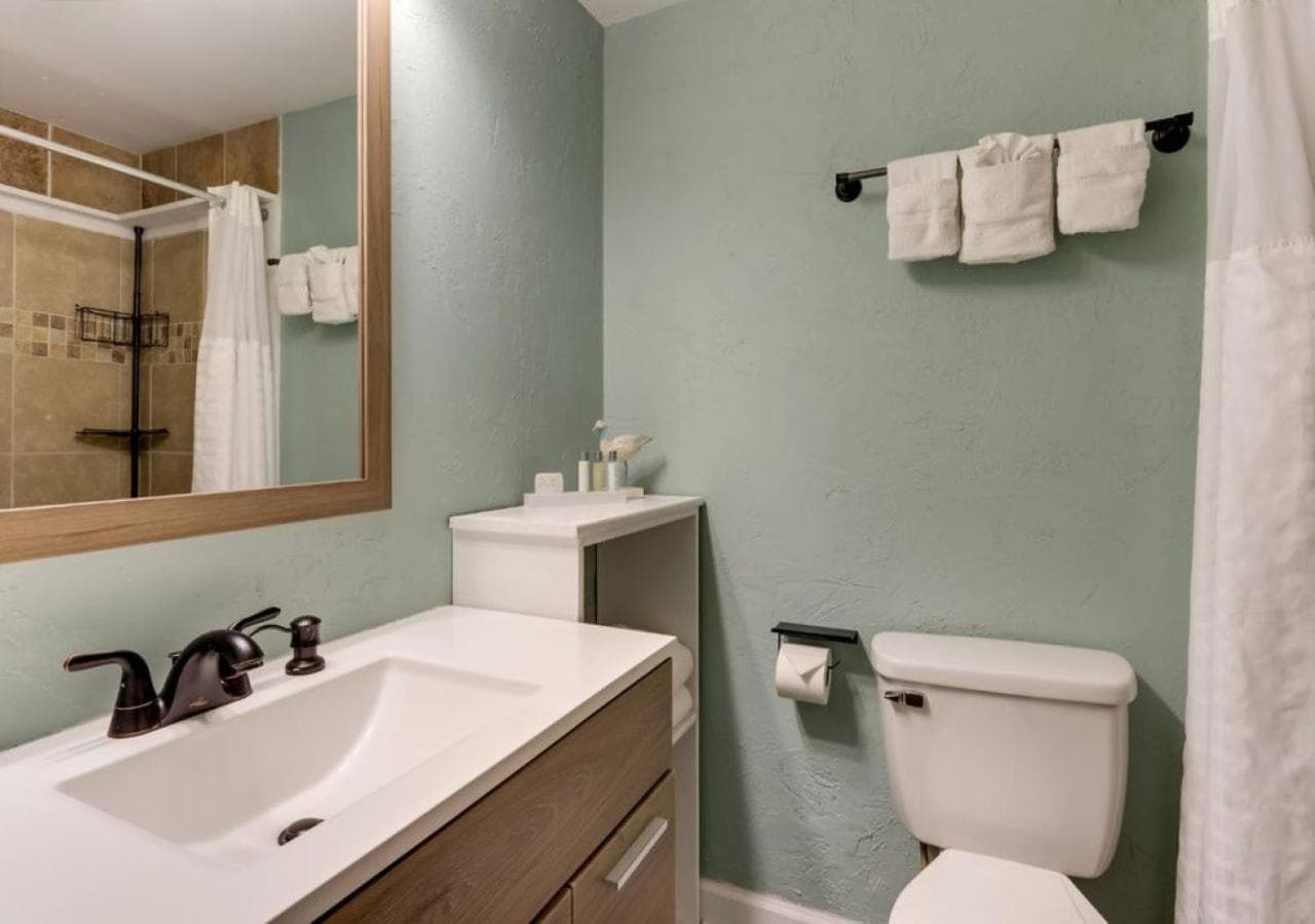 Palm Suites gallery photo in Atlantic Beach, NC — image 18