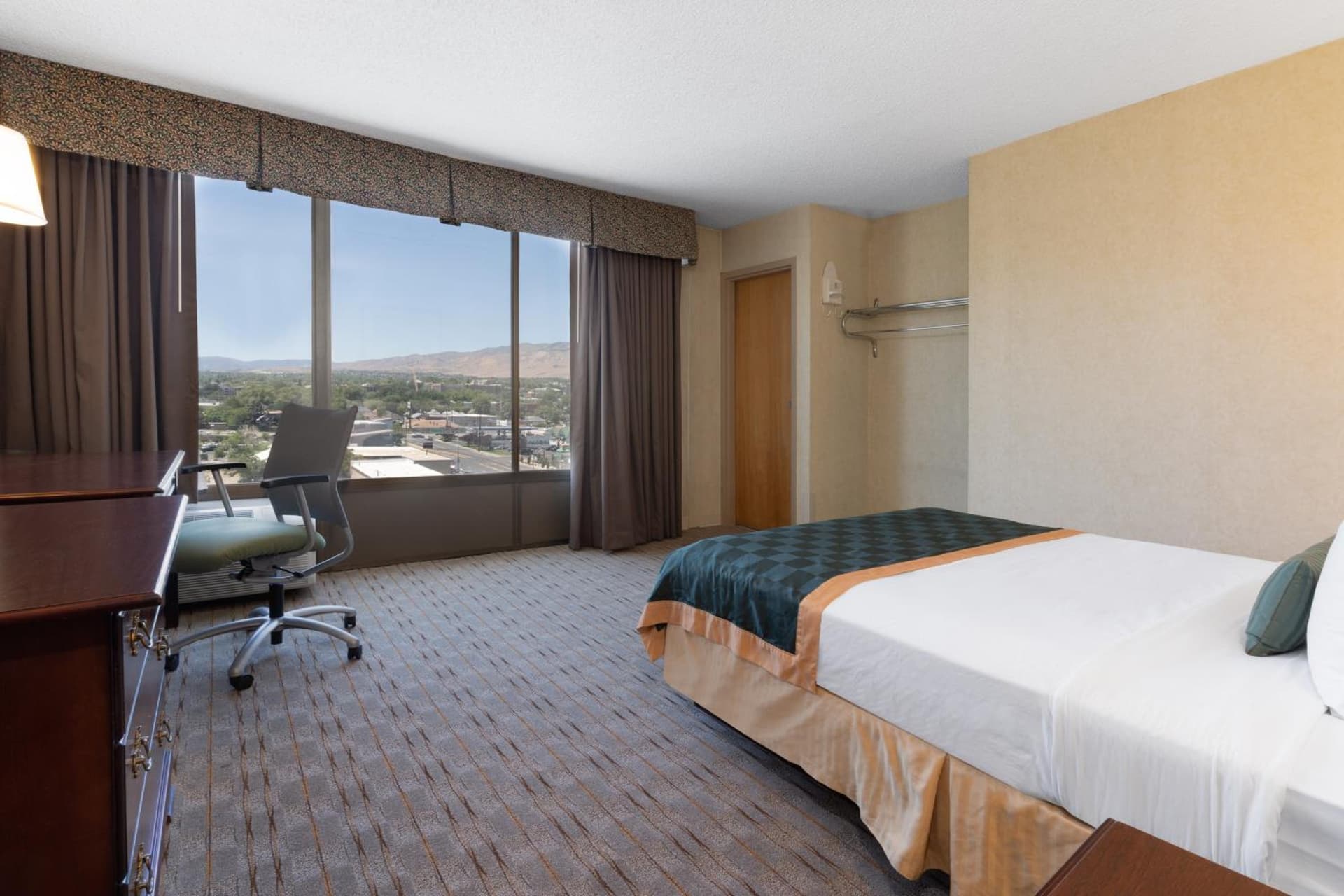Ramada by Wyndham Reno Hotel & Casino gallery photo in Reno, NV — image 20