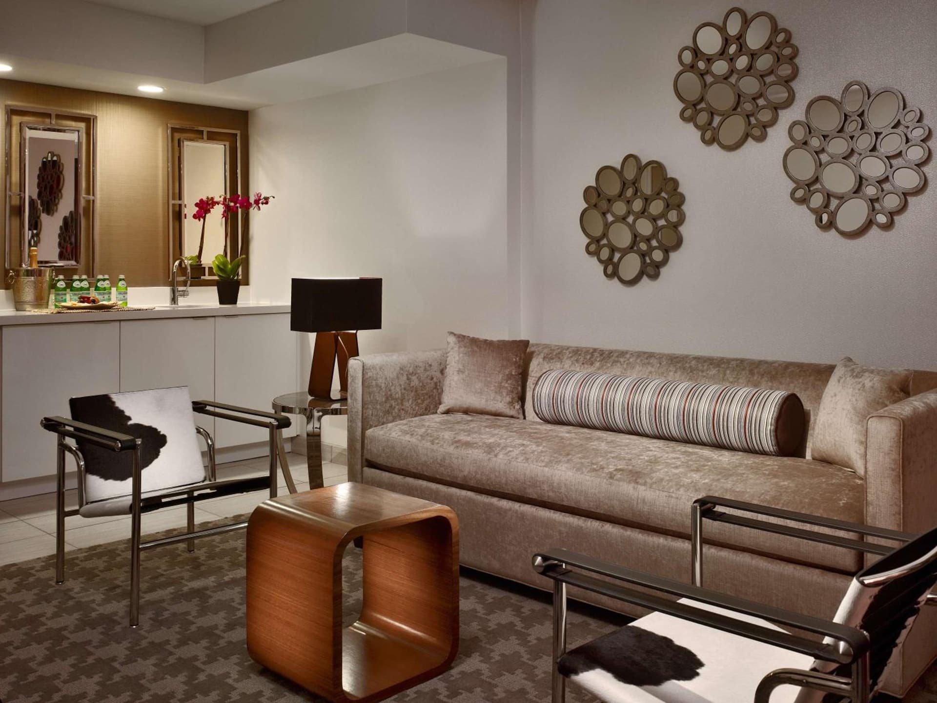 Sonesta Philadelphia Rittenhouse Square gallery photo in Philadelphia, PA — image 29