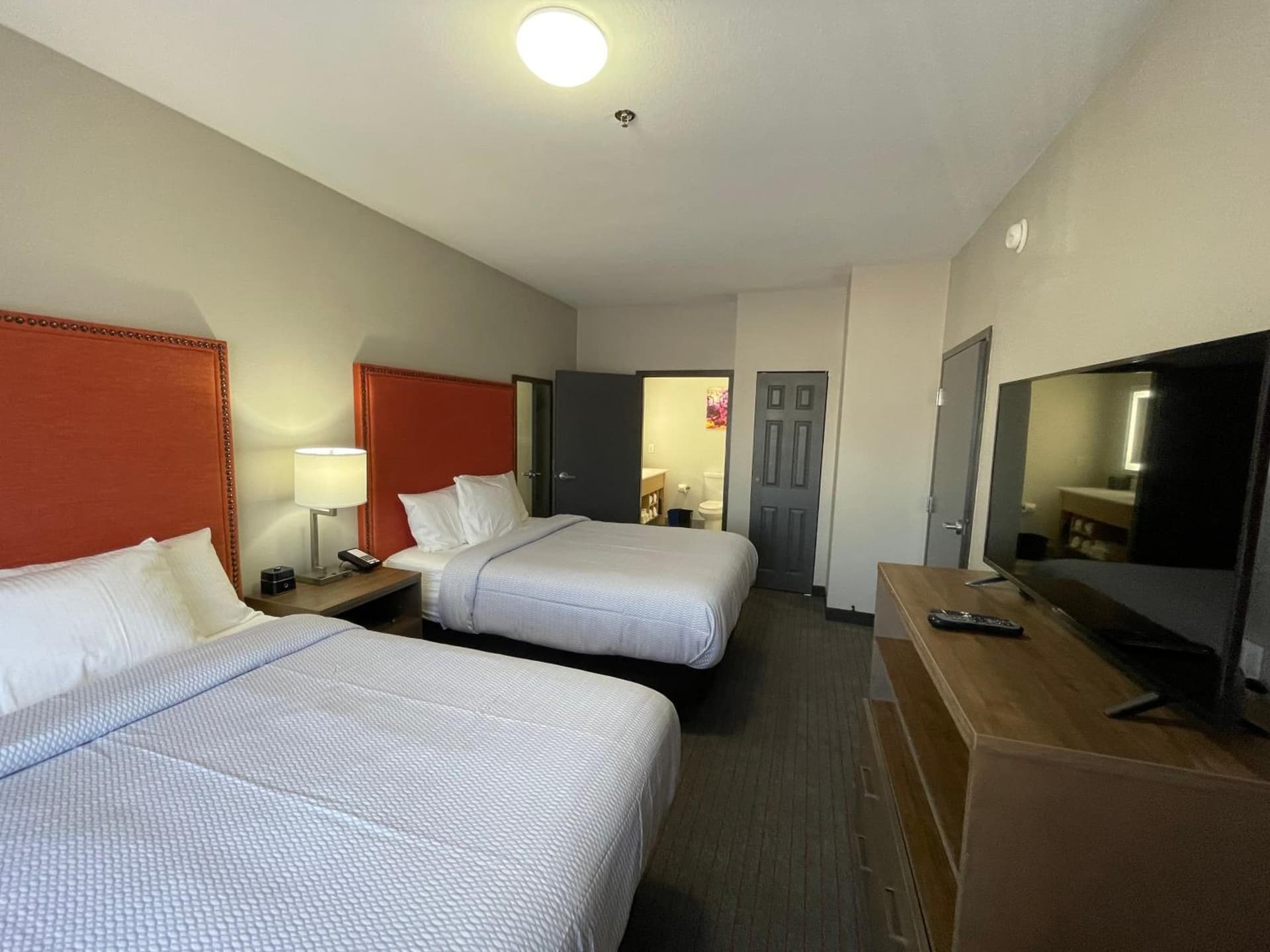 La Quinta Inn & Suites by Wyndham Augusta Fort Eisenhower gallery photo in Augusta, GA — image 27