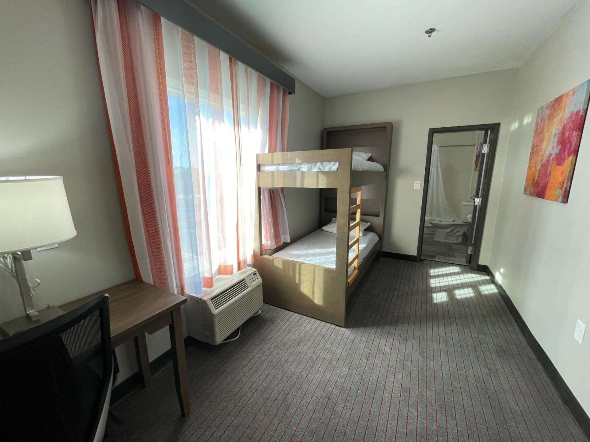 La Quinta Inn & Suites by Wyndham Augusta Fort Eisenhower gallery photo in Augusta, GA — image 23