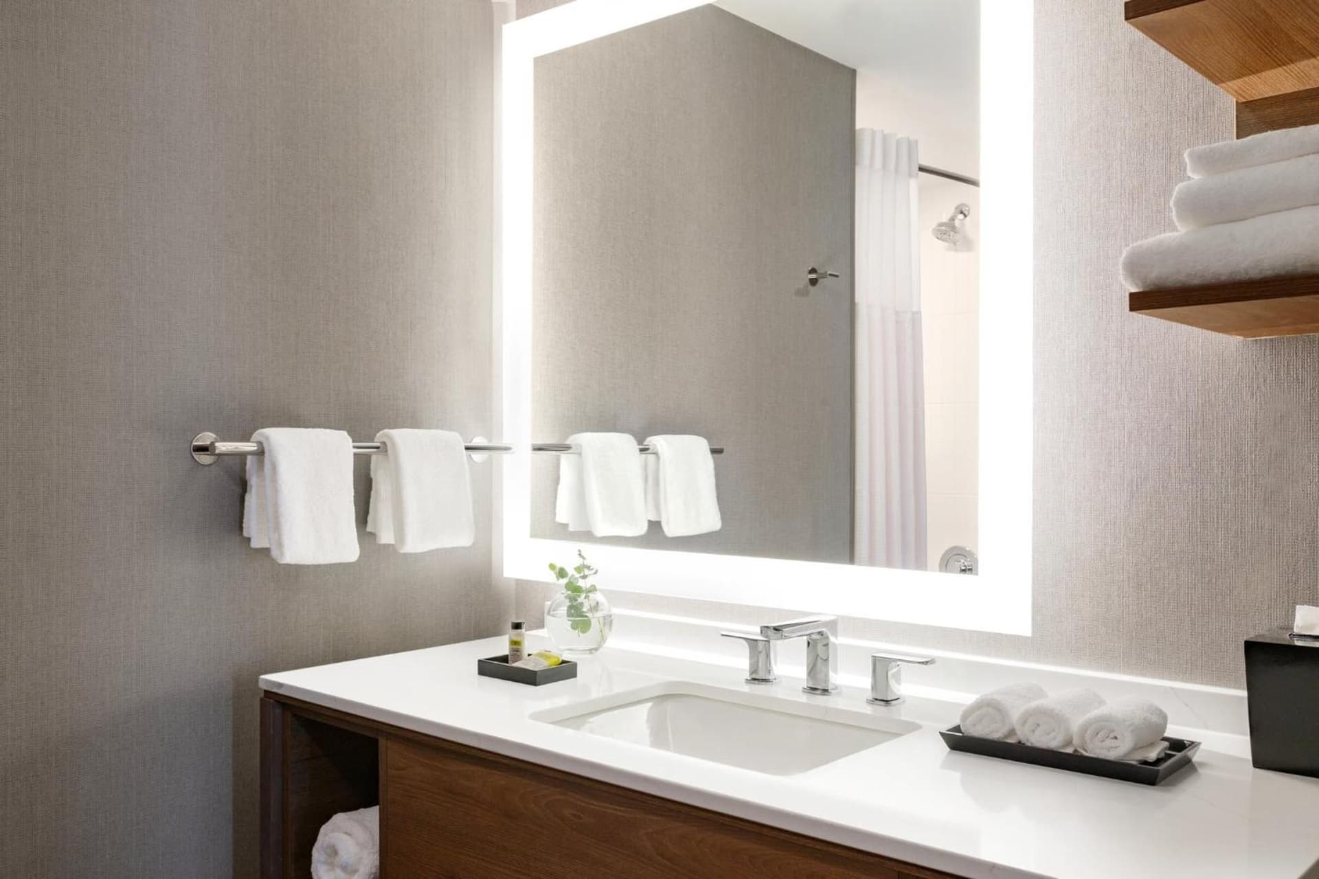 Staybridge Suites Rochester - Mayo Clinic Area by IHG gallery photo in Rochester, MN — image 51