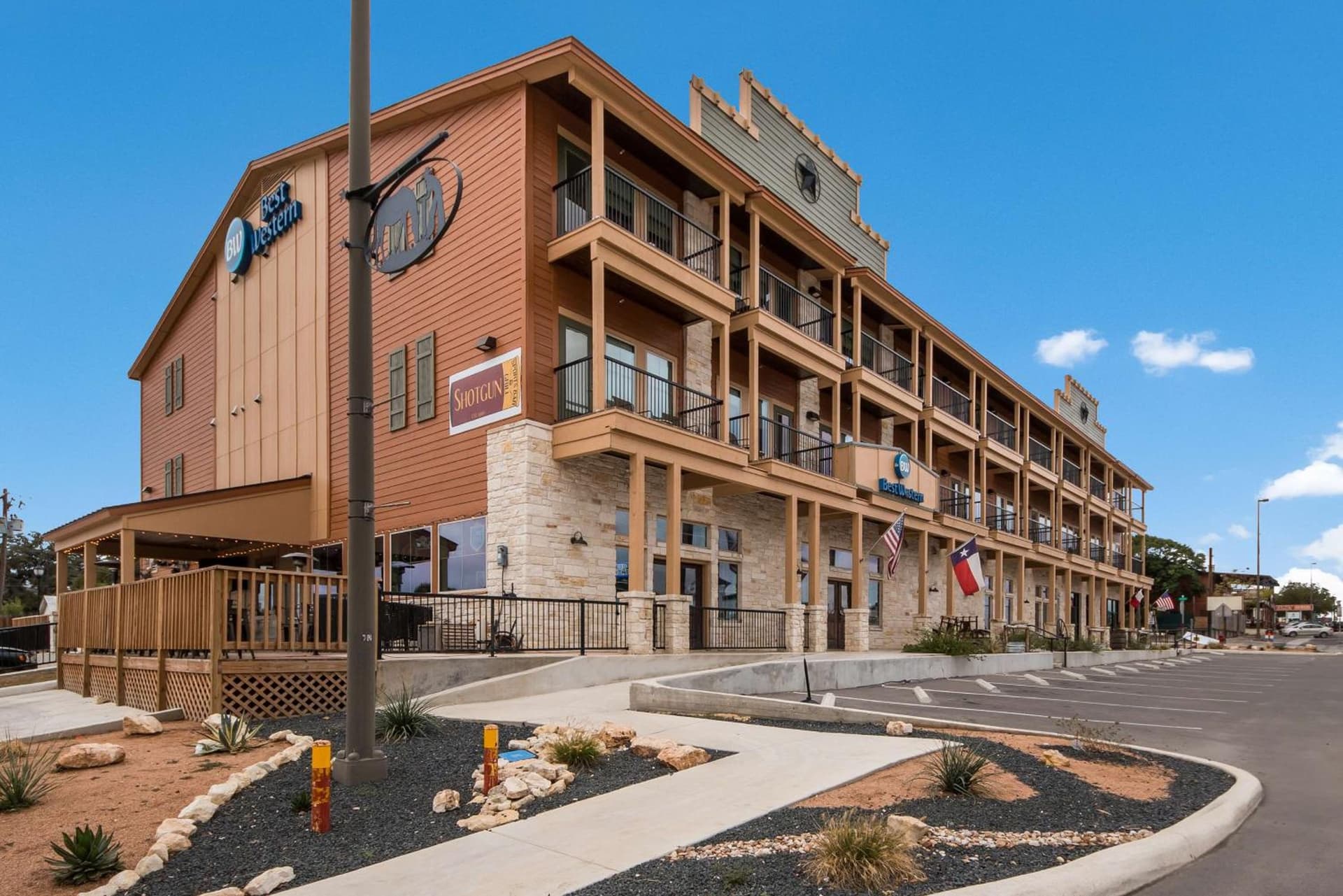 Best Western Bandera Suites & Saloon — hotel in Bandera, Texas