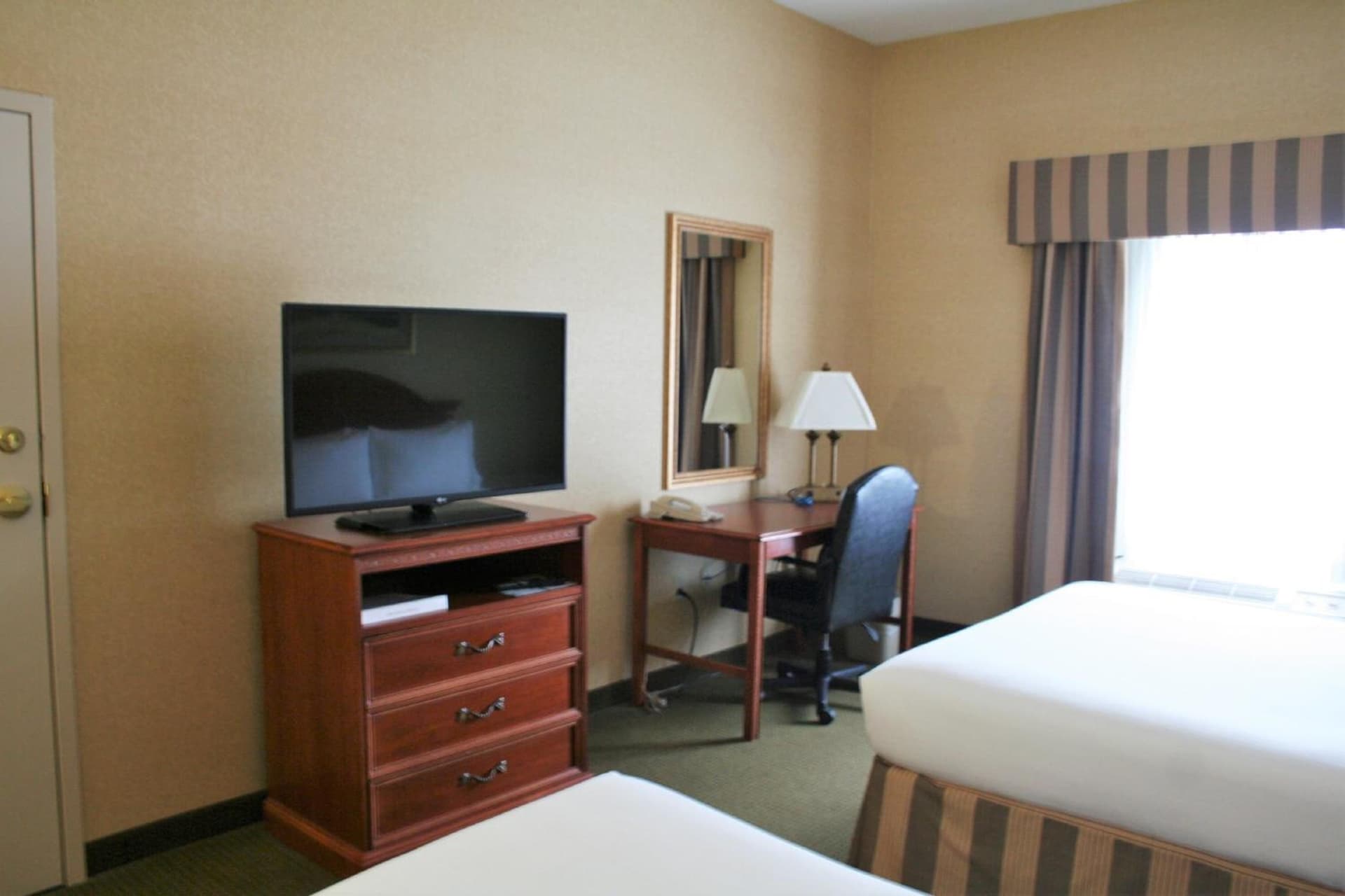 Holiday Inn Express Hotel & Suites Drums-Hazelton by IHG gallery photo in Drums, PA — image 14
