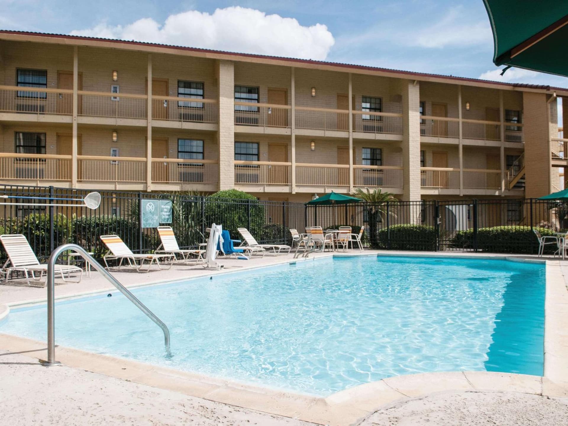 La Quinta Inn by Wyndham New Orleans Veterans / Metairie gallery photo in Metairie, LA — image 15