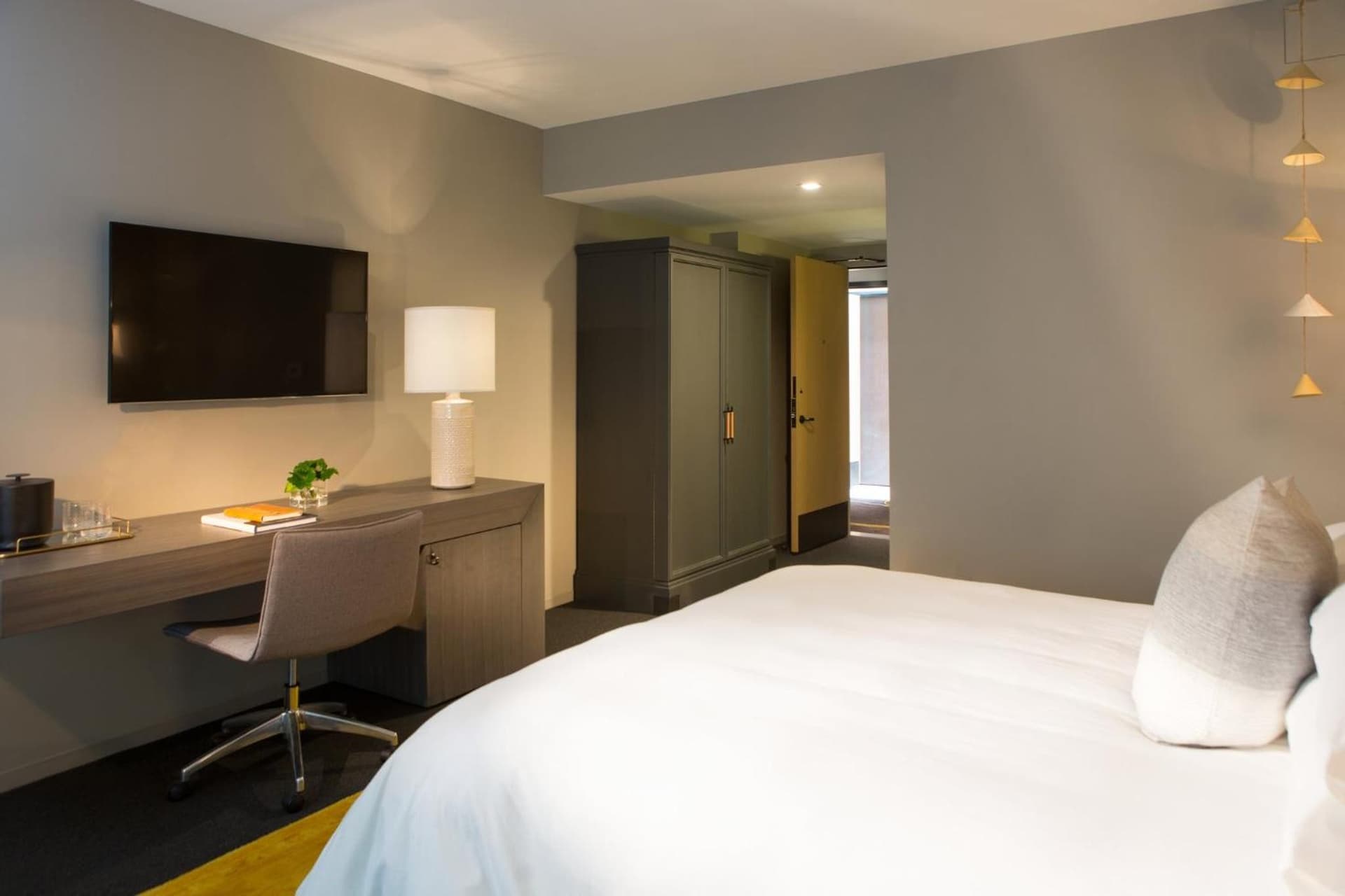 Kimpton Everly Hotel Hollywood by IHG gallery photo in Los Angeles, CA — image 47