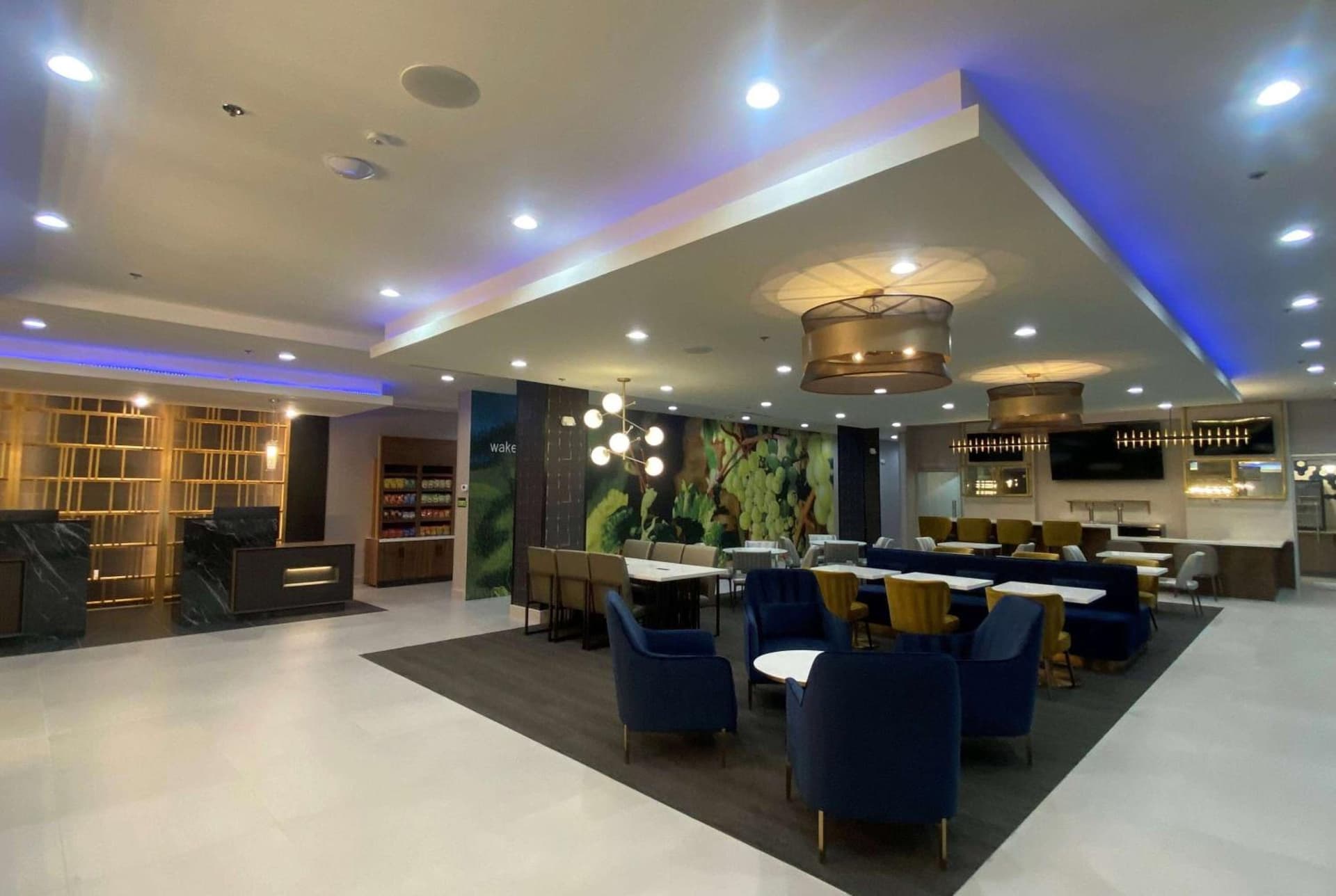 La Quinta Inn & Suites by Wyndham Galt Lodi North gallery photo in Galt, CA — image 31