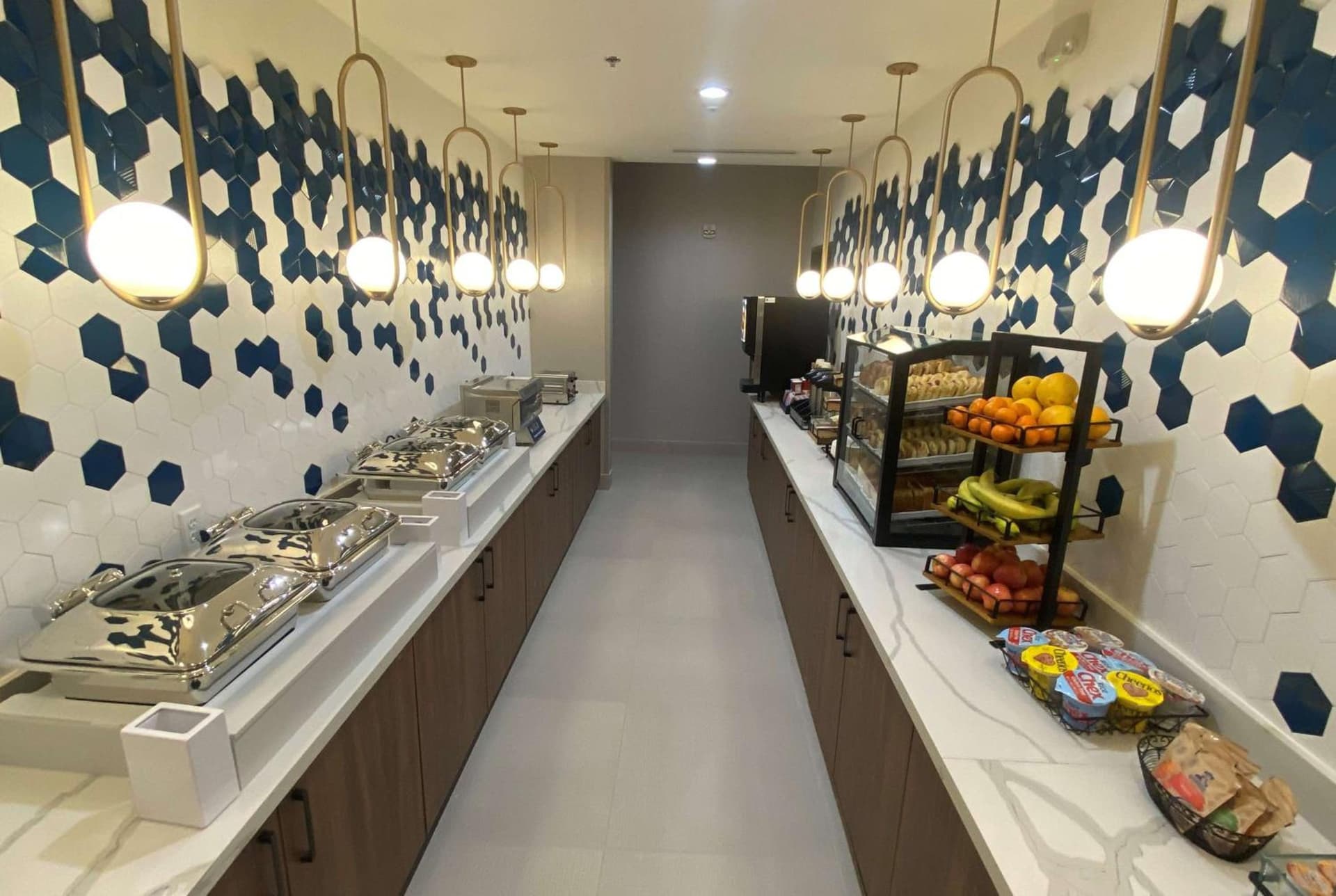 La Quinta Inn & Suites by Wyndham Galt Lodi North gallery photo in Galt, CA — image 63