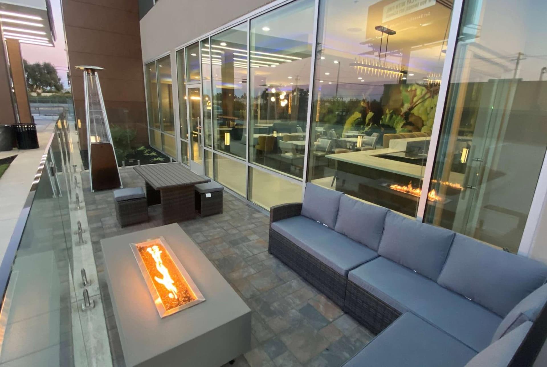 La Quinta Inn & Suites by Wyndham Galt Lodi North gallery photo in Galt, CA — image 23