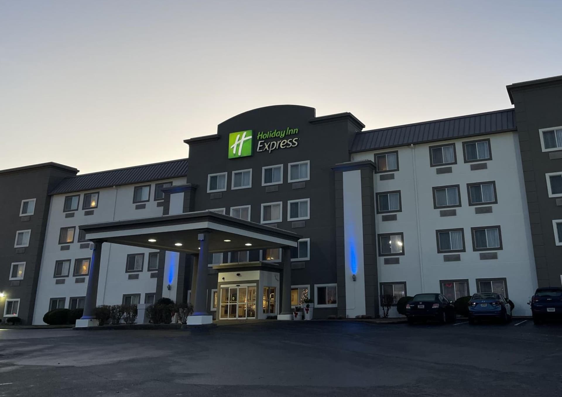 Holiday Inn Express Evansville - West by IHG — hotel in Evansville, Indiana