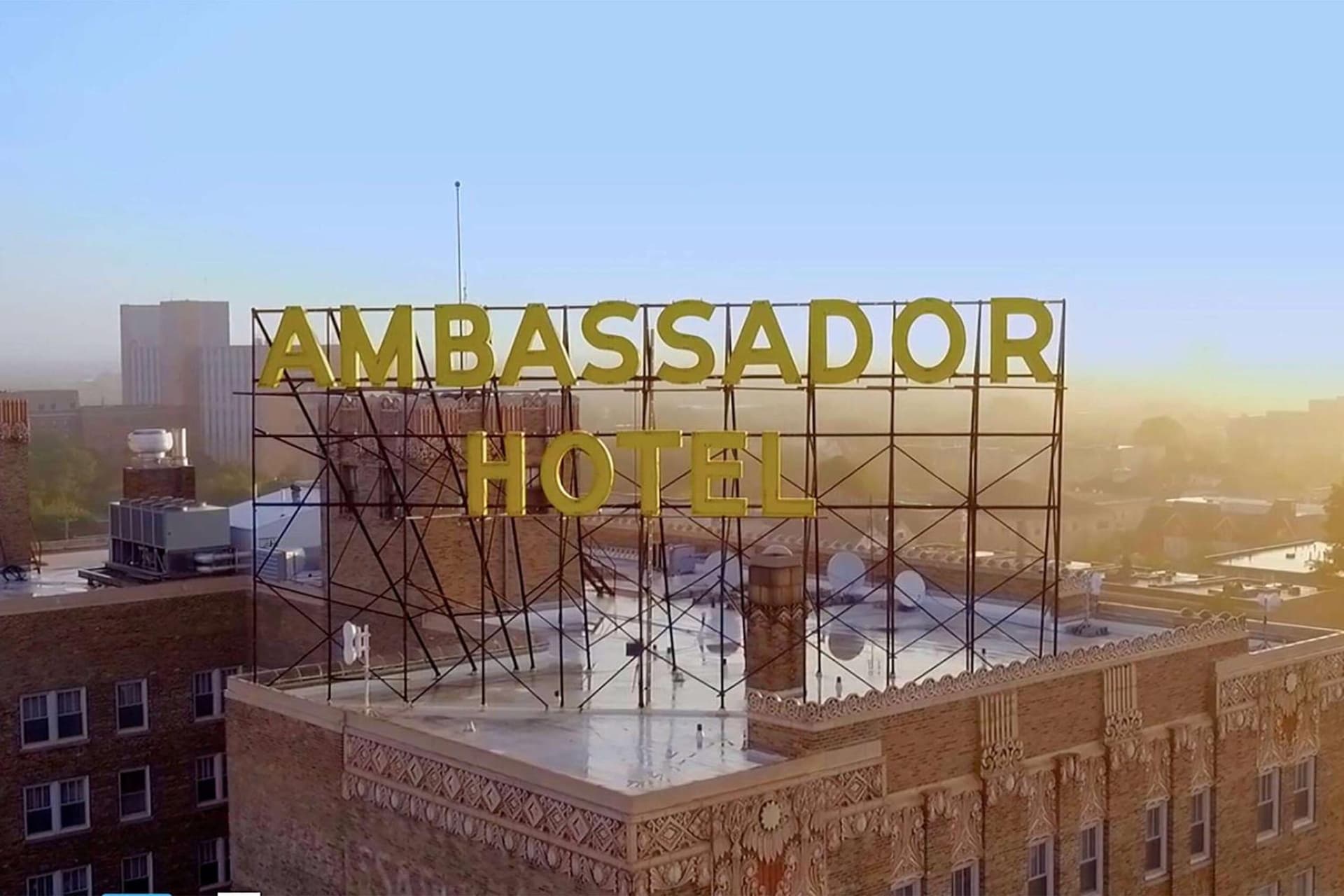Ambassador Hotel Milwaukee, Trademark Collection by Wyndham gallery photo in Milwaukee, WI — image 16