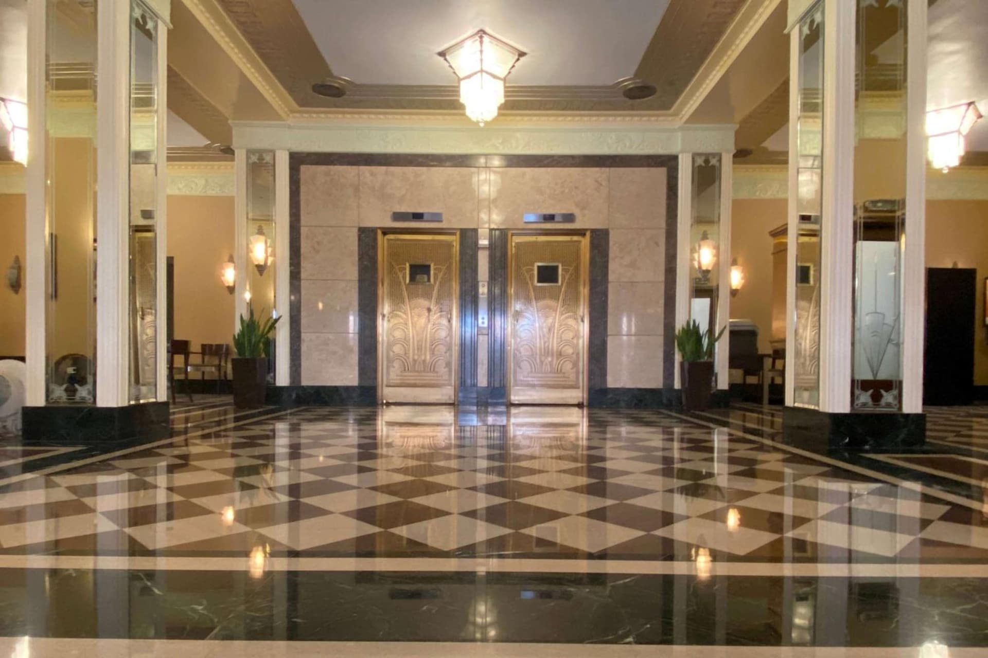 Ambassador Hotel Milwaukee, Trademark Collection by Wyndham gallery photo in Milwaukee, WI — image 24