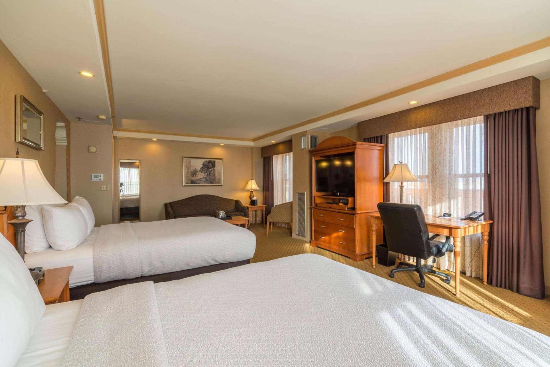 Ambassador Hotel Milwaukee, Trademark Collection by Wyndham gallery photo in Milwaukee, WI — image 36