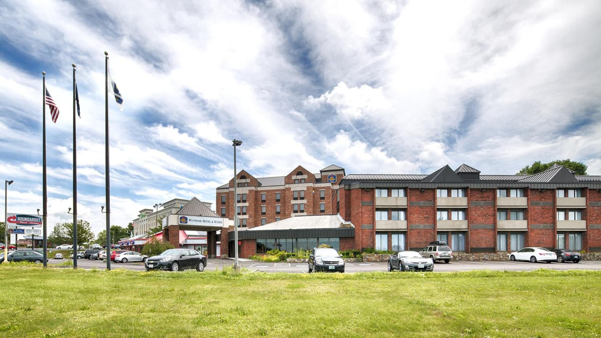 Best Western Plus Portsmouth Hotel & Suites gallery photo in Portsmouth, NH — image 7