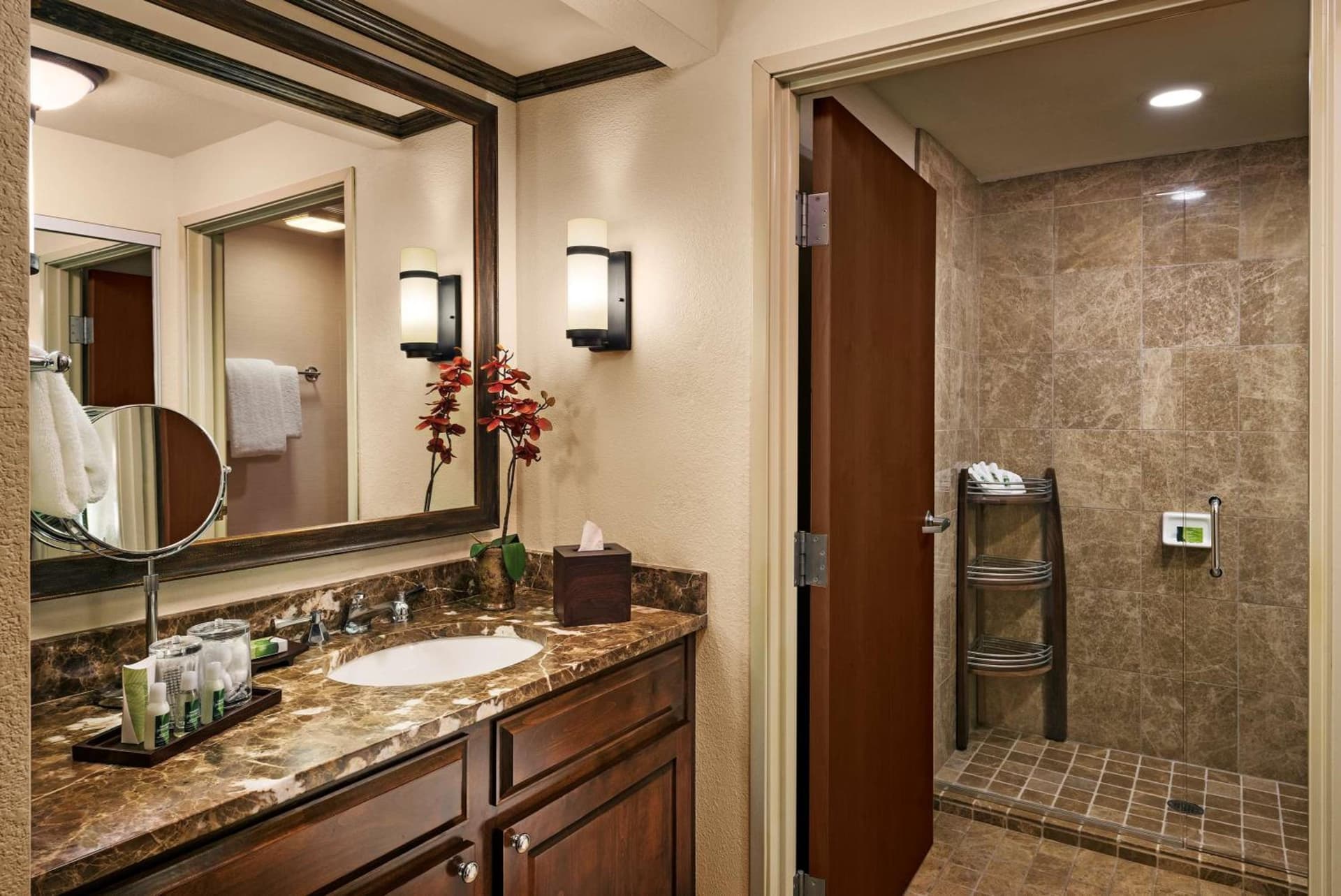 Sonesta Suites Scottsdale Gainey Ranch gallery photo in Scottsdale, AZ — image 4