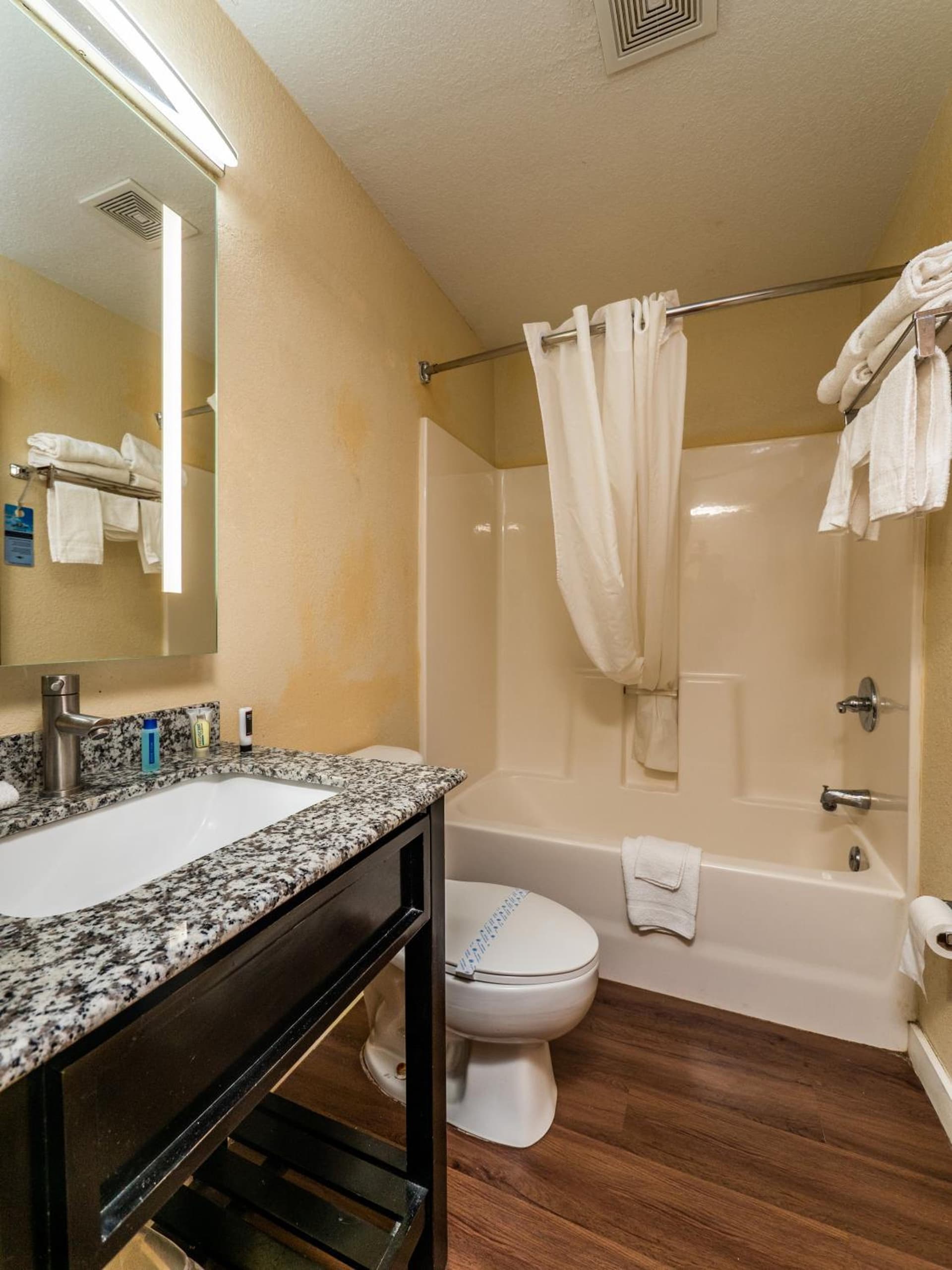 Microtel Inn and Suites Ocala gallery photo in Ocala, FL — image 27