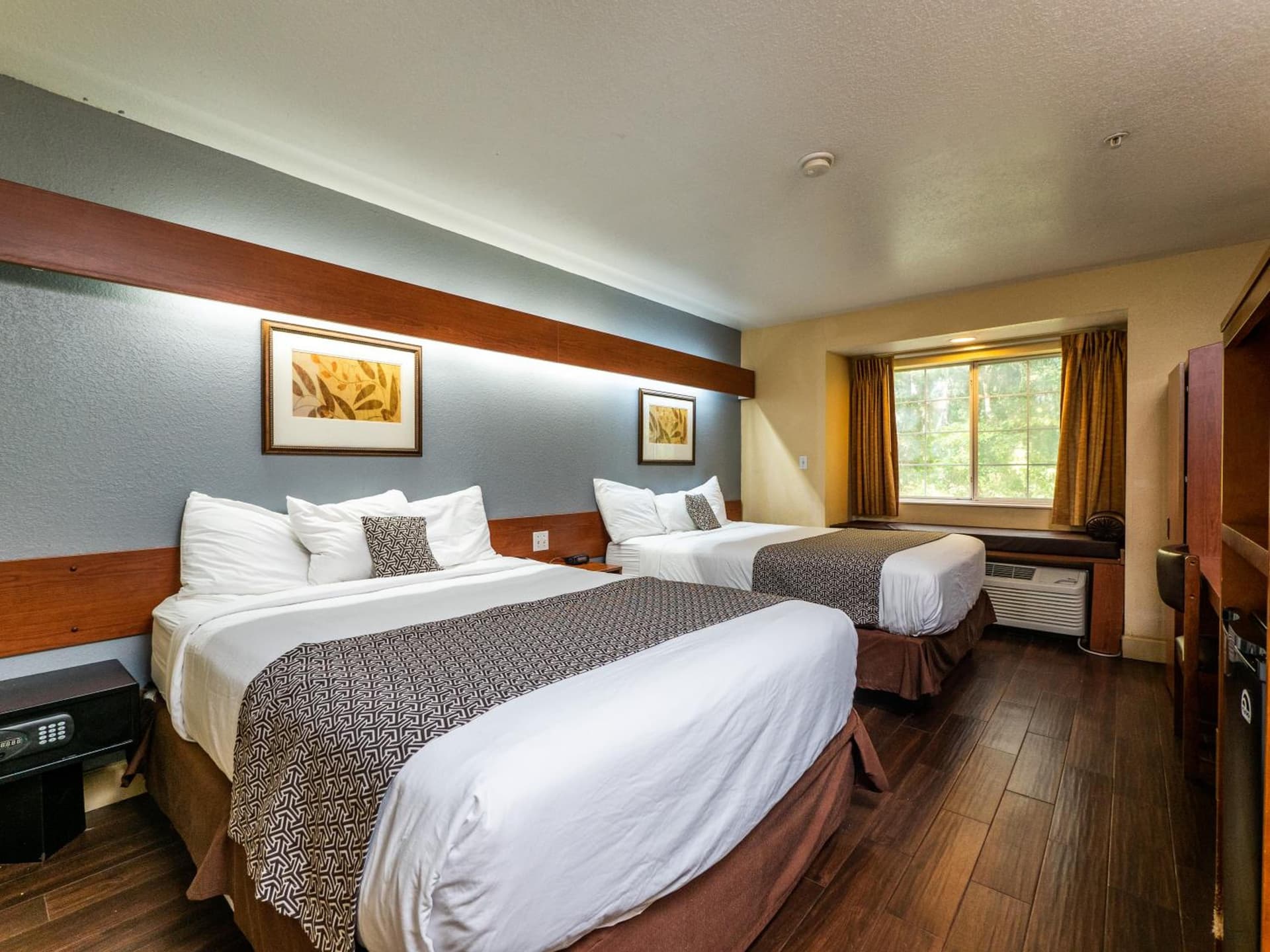 Microtel Inn and Suites Ocala gallery photo in Ocala, FL — image 21