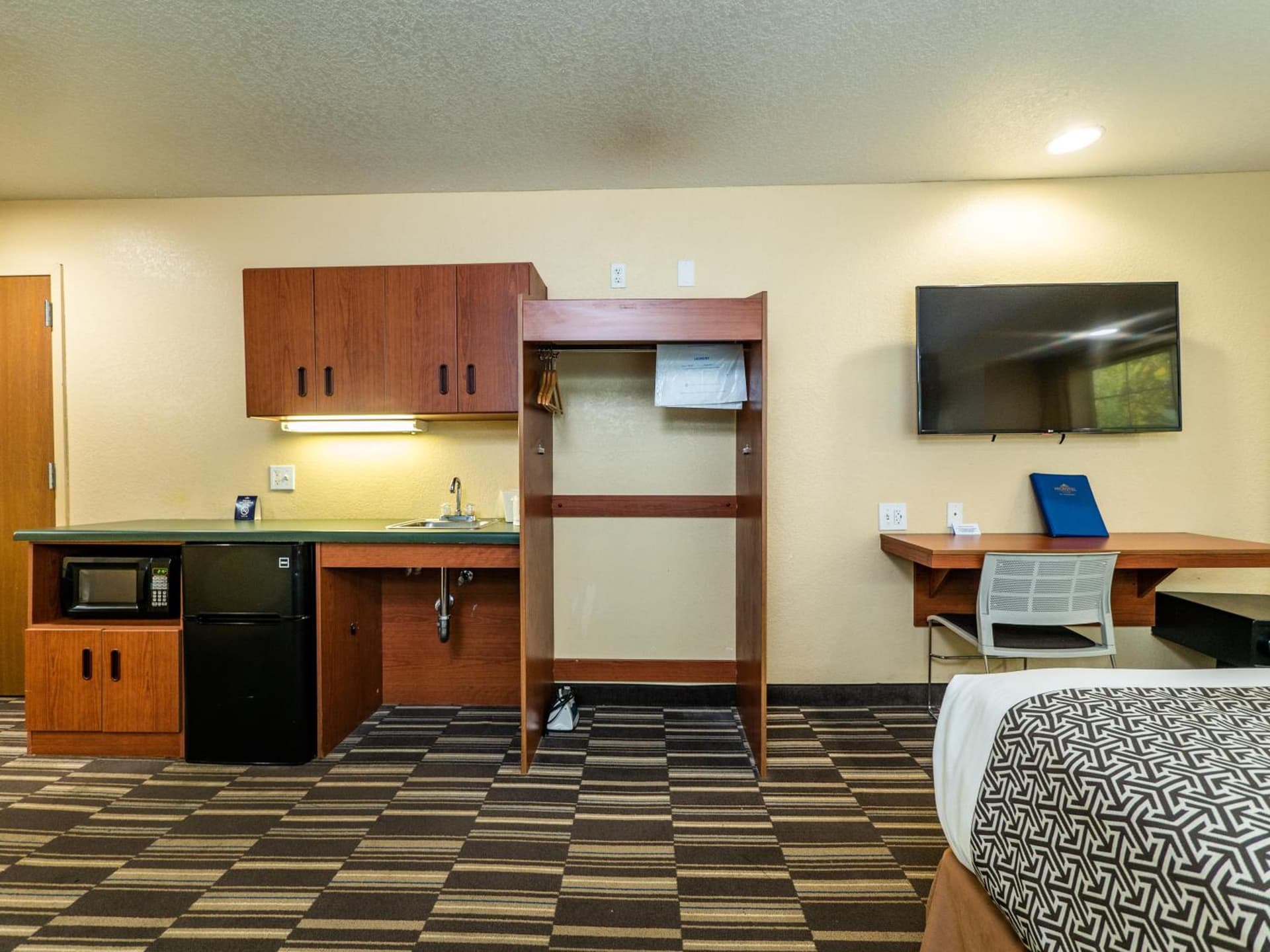 Microtel Inn and Suites Ocala gallery photo in Ocala, FL — image 18