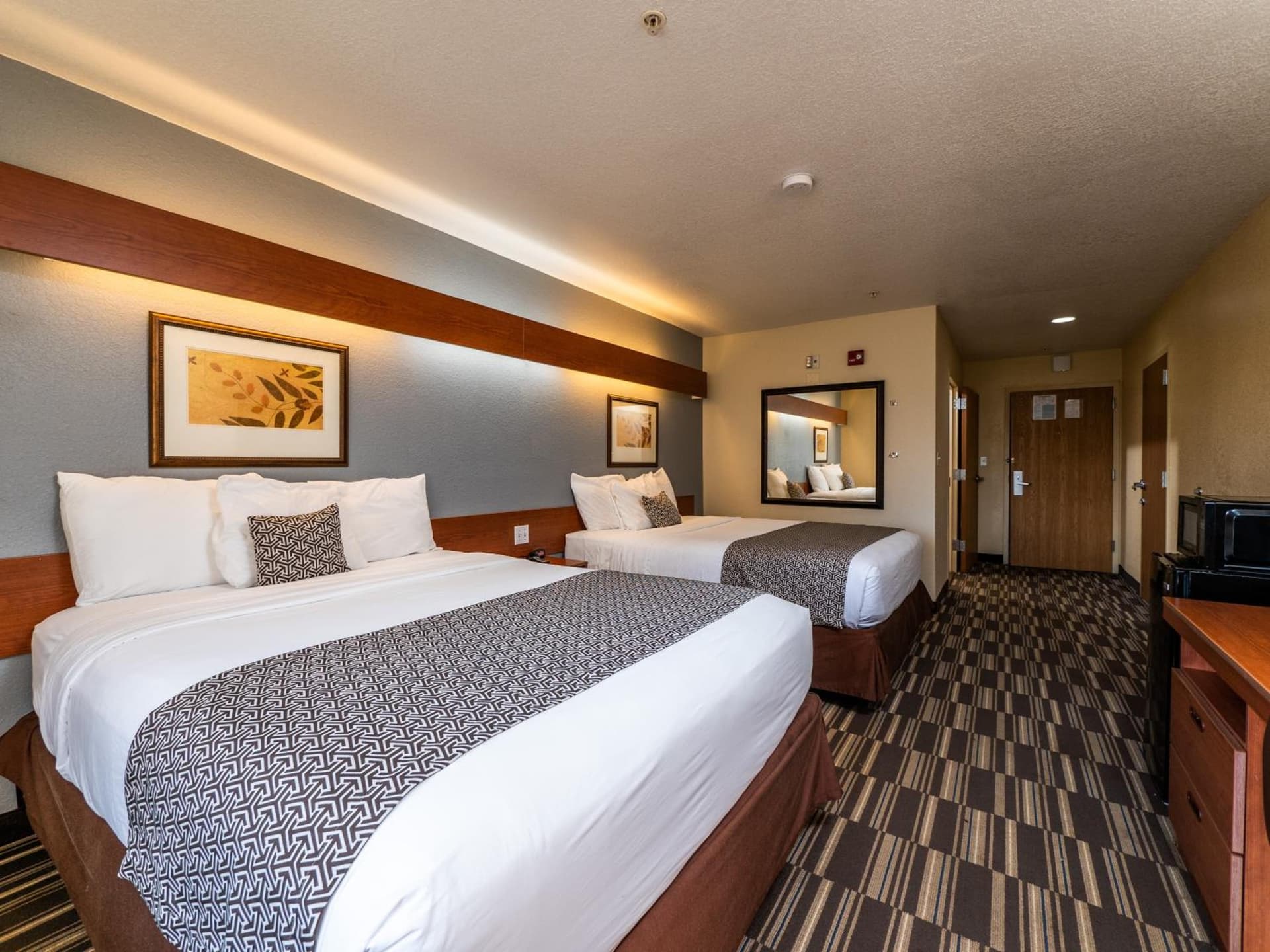 Microtel Inn and Suites Ocala gallery photo in Ocala, FL — image 11