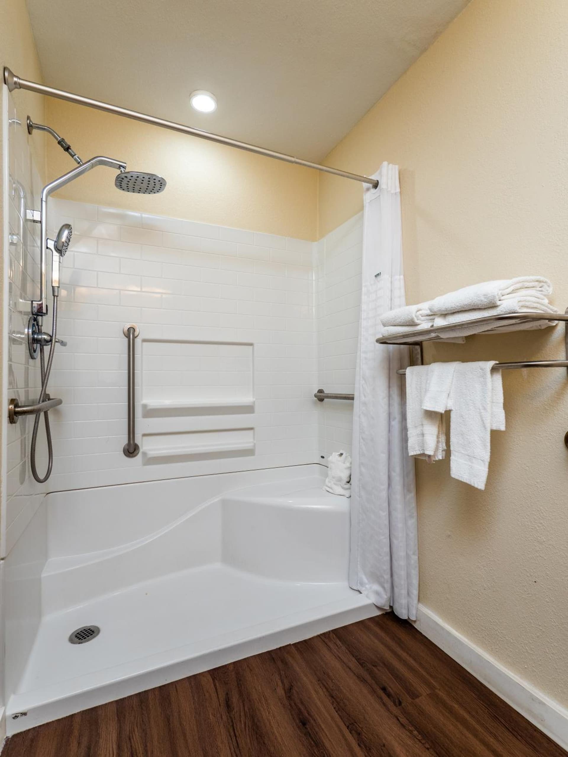 Microtel Inn and Suites Ocala gallery photo in Ocala, FL — image 31