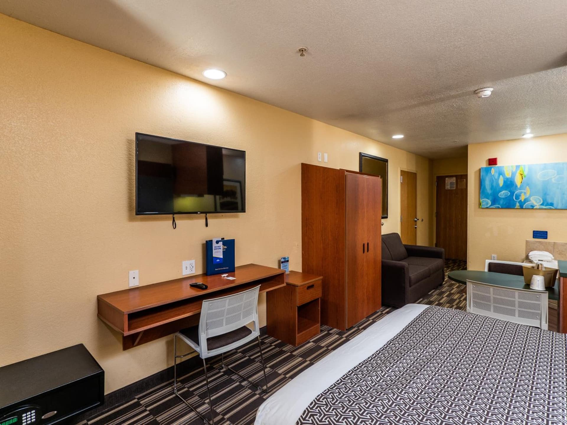 Microtel Inn and Suites Ocala gallery photo in Ocala, FL — image 16