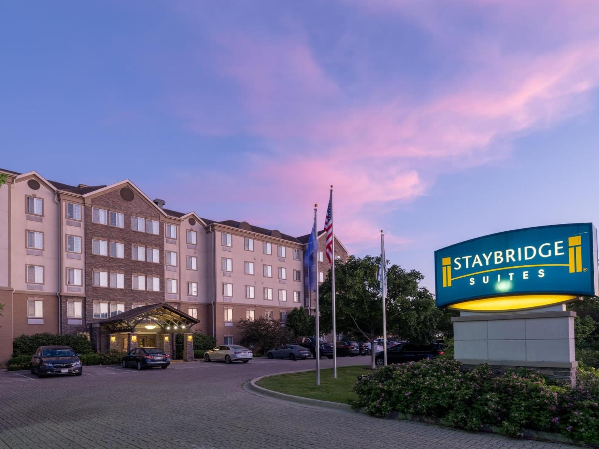 Staybridge Suites Milwaukee Airport South by IHG — hotel in Franklin, Wisconsin