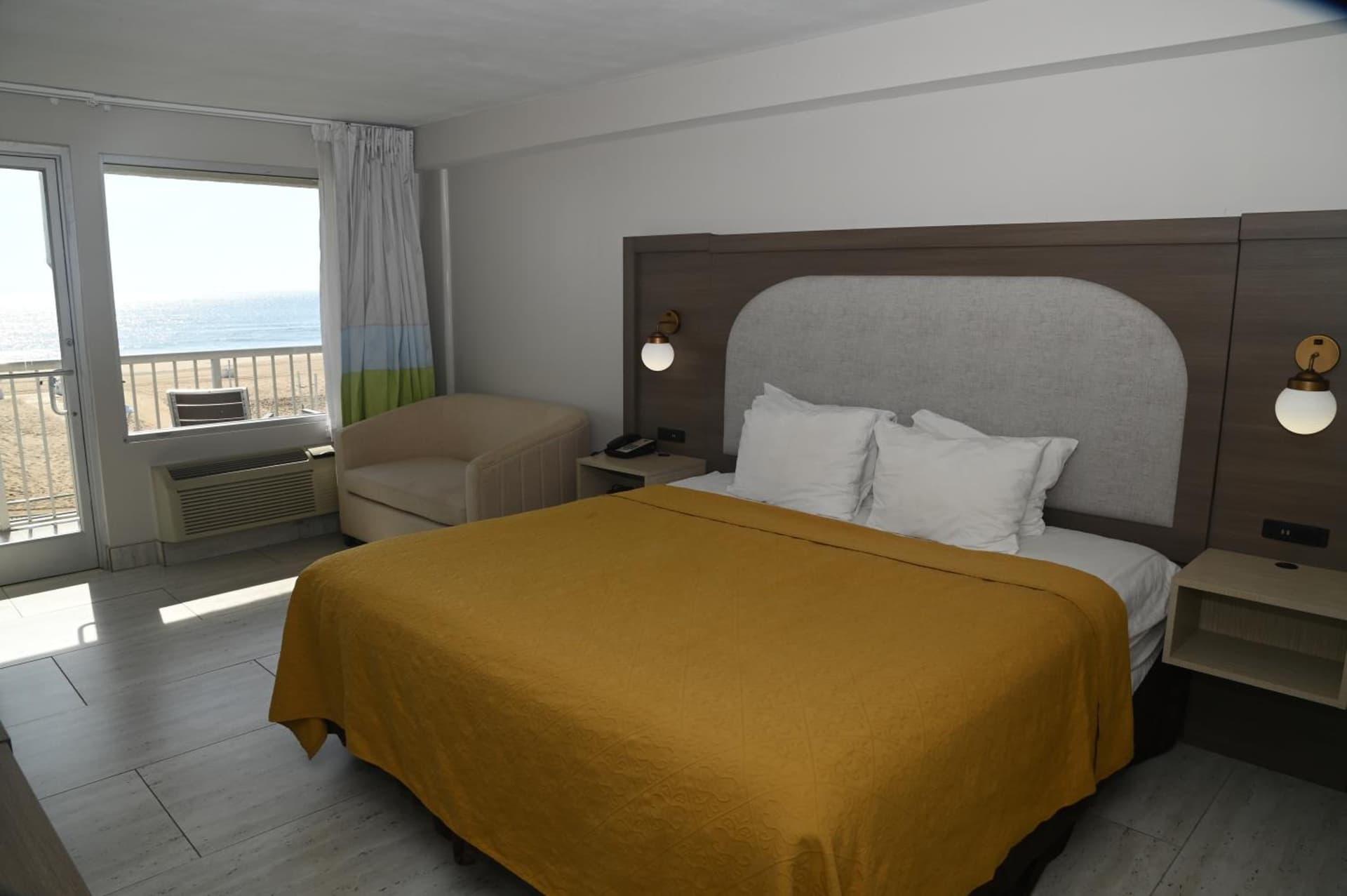 Spark by Hilton Virginia Beach Oceanfront gallery photo in Virginia Beach, VA — image 42