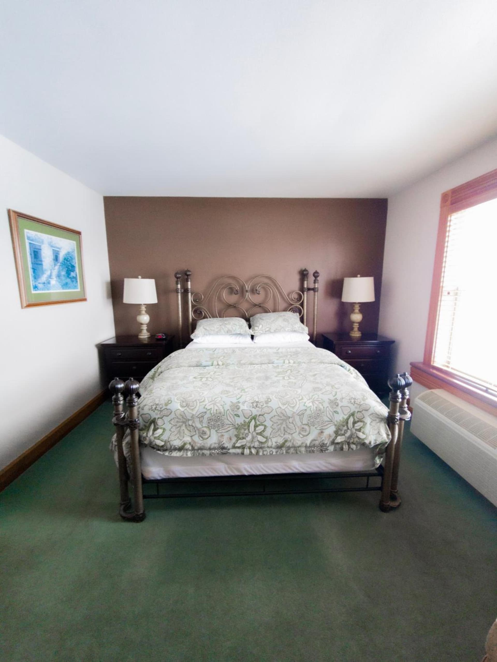 Nuks Executive Suites gallery photo in De Pere, WI — image 72