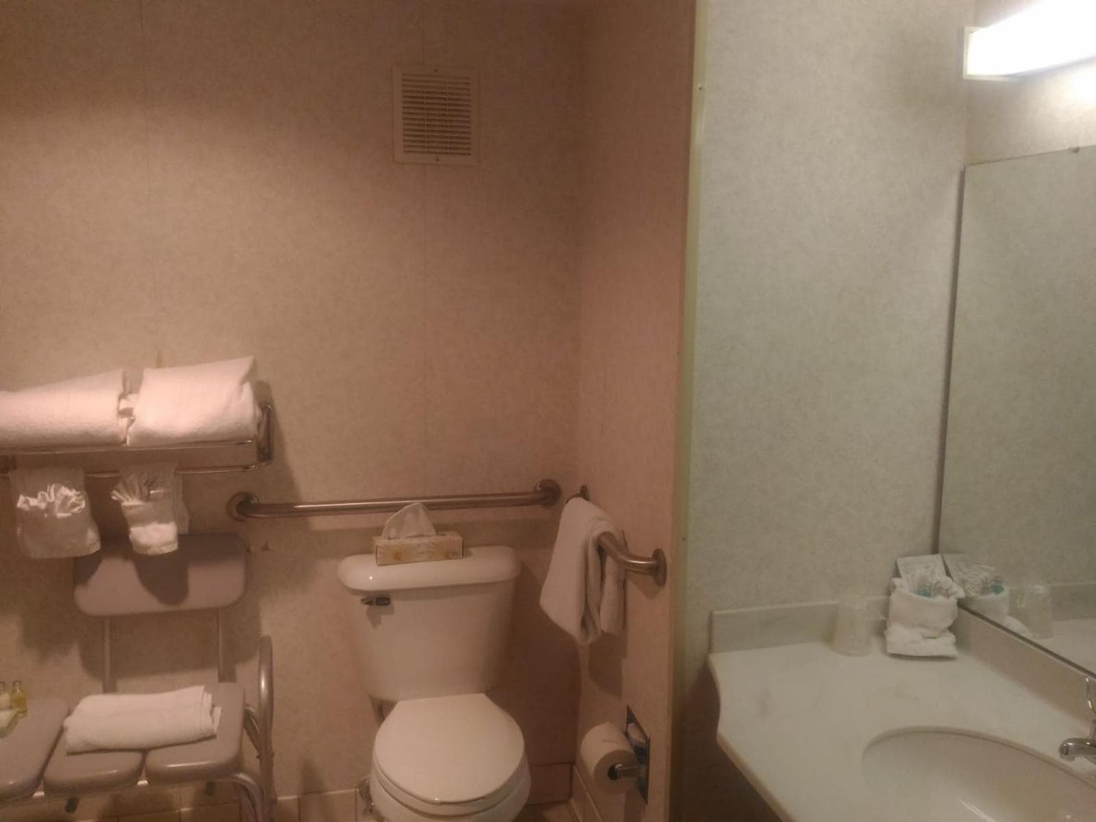 Fireside Inn & Suites Portland gallery photo in Portland, ME — image 75