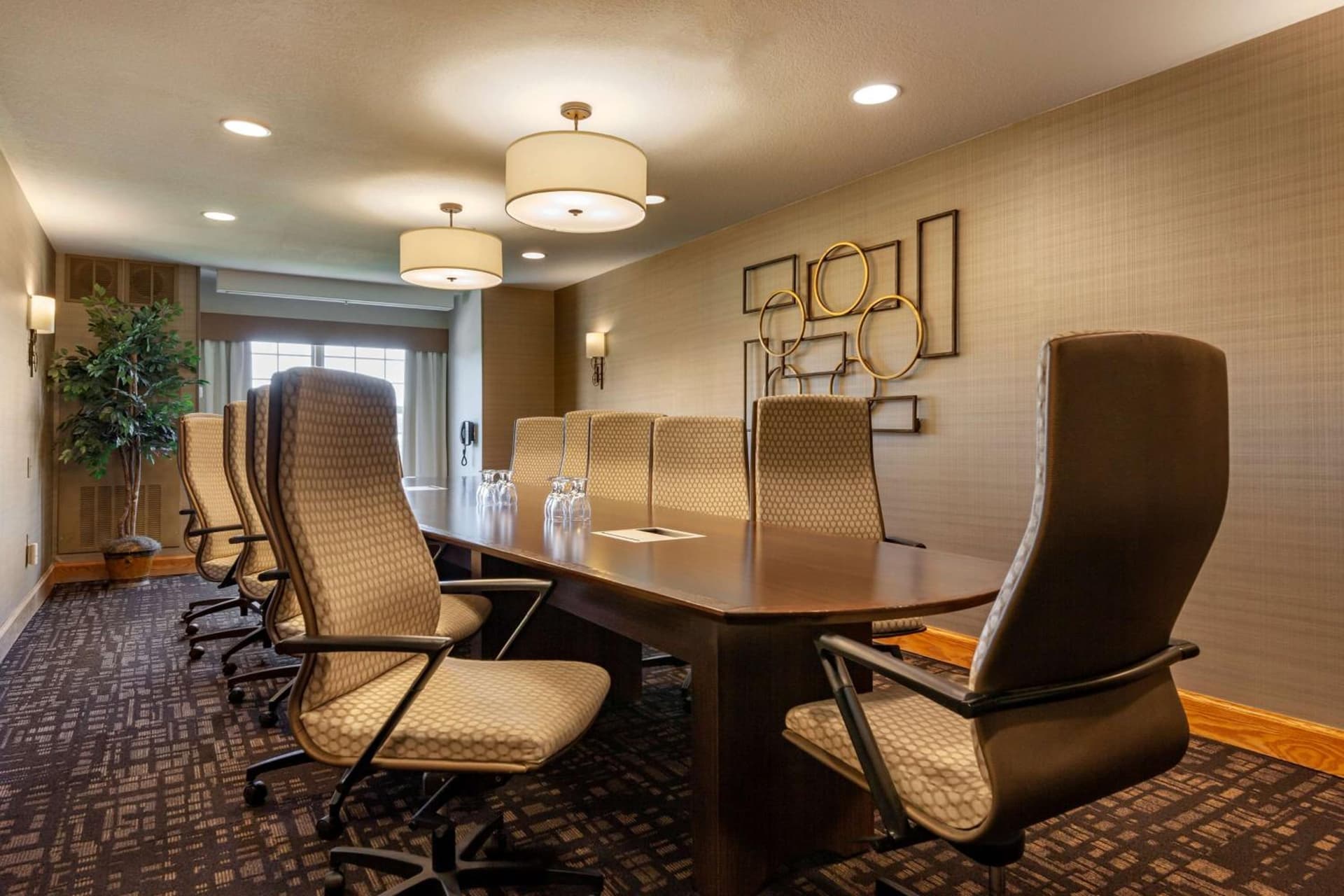 Best Western Premier Bridgewood Hotel Resort gallery photo in Neenah, WI — image 49