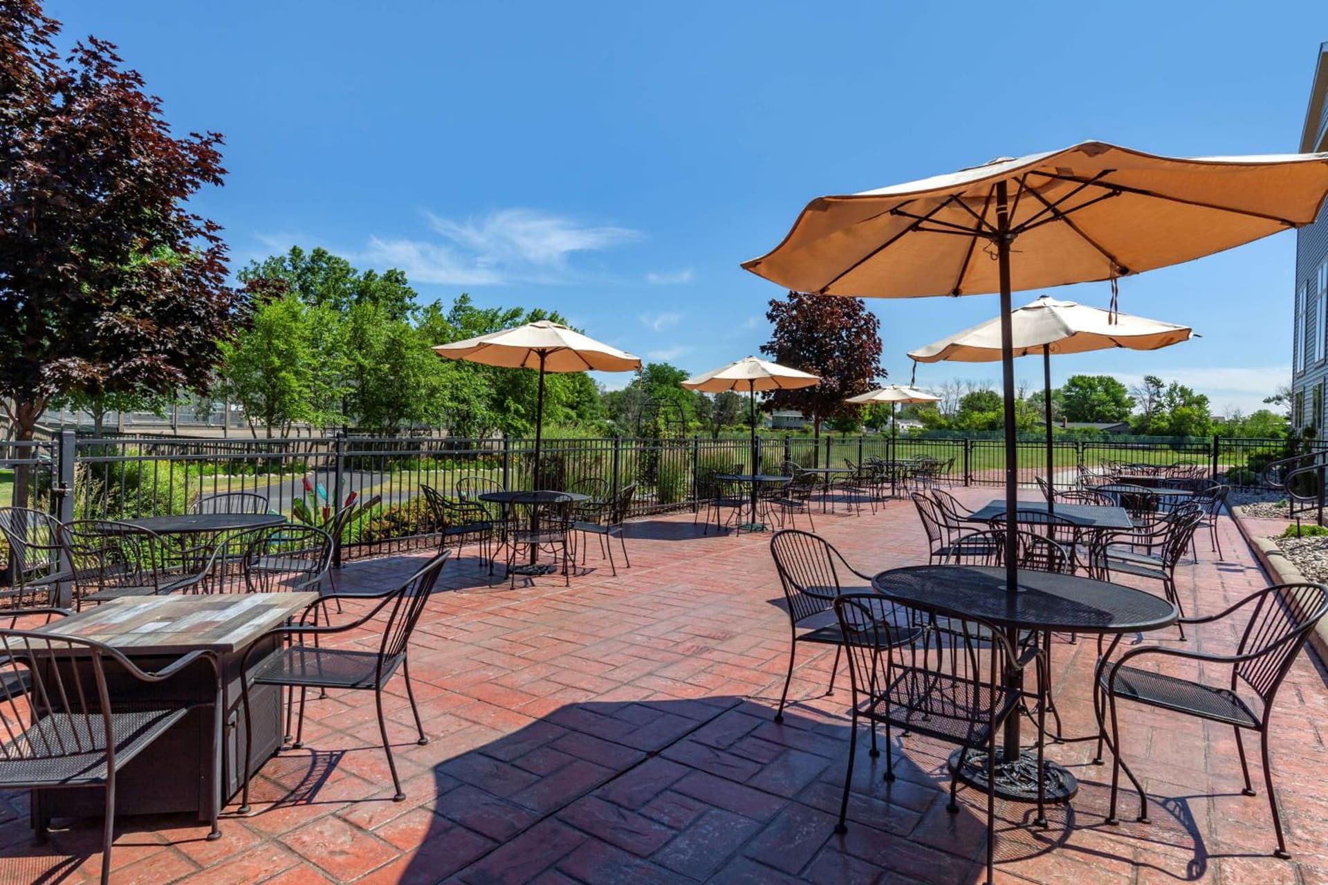 Best Western Premier Bridgewood Hotel Resort gallery photo in Neenah, WI — image 44