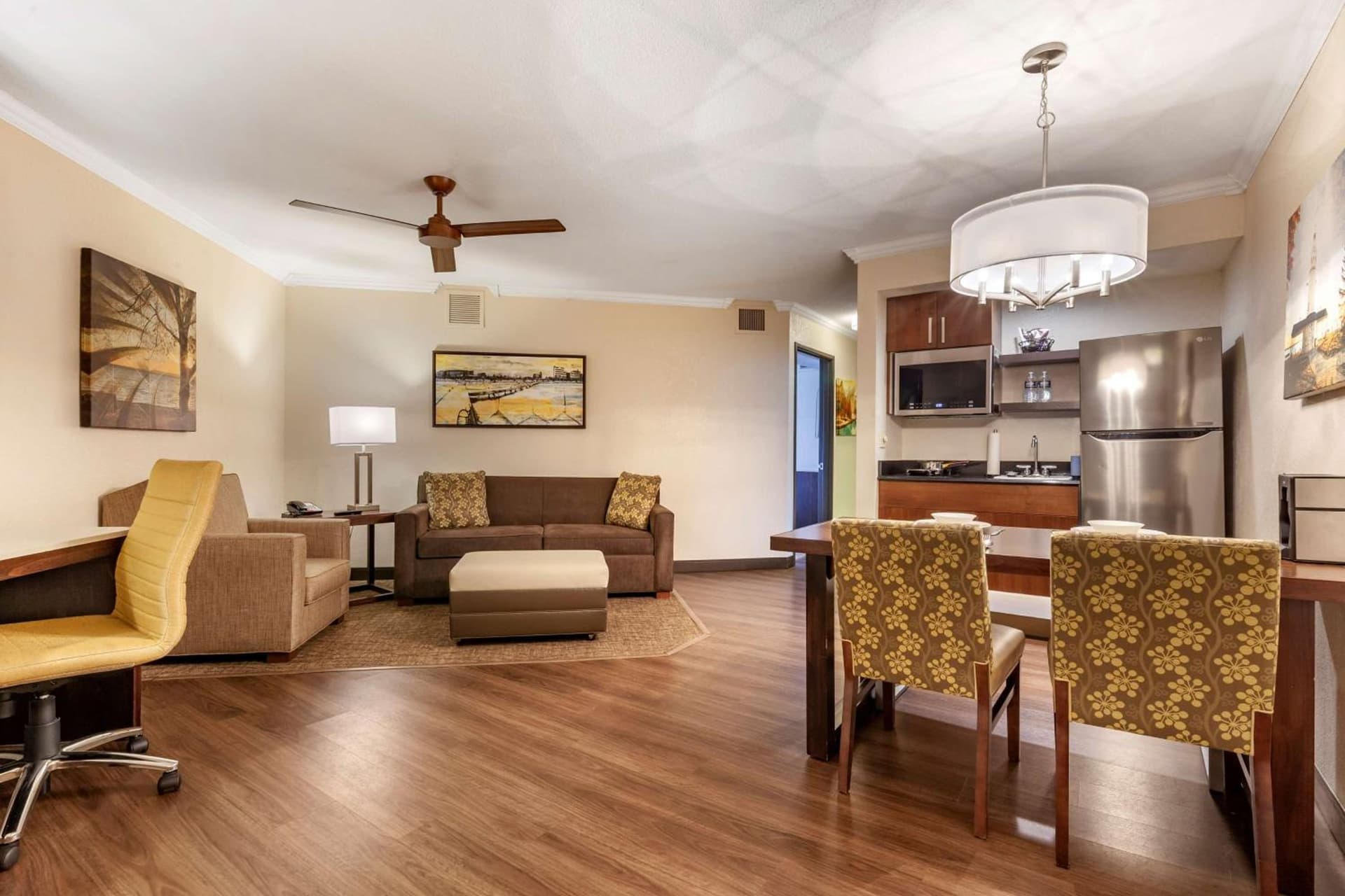 Best Western Premier Bridgewood Hotel Resort gallery photo in Neenah, WI — image 48
