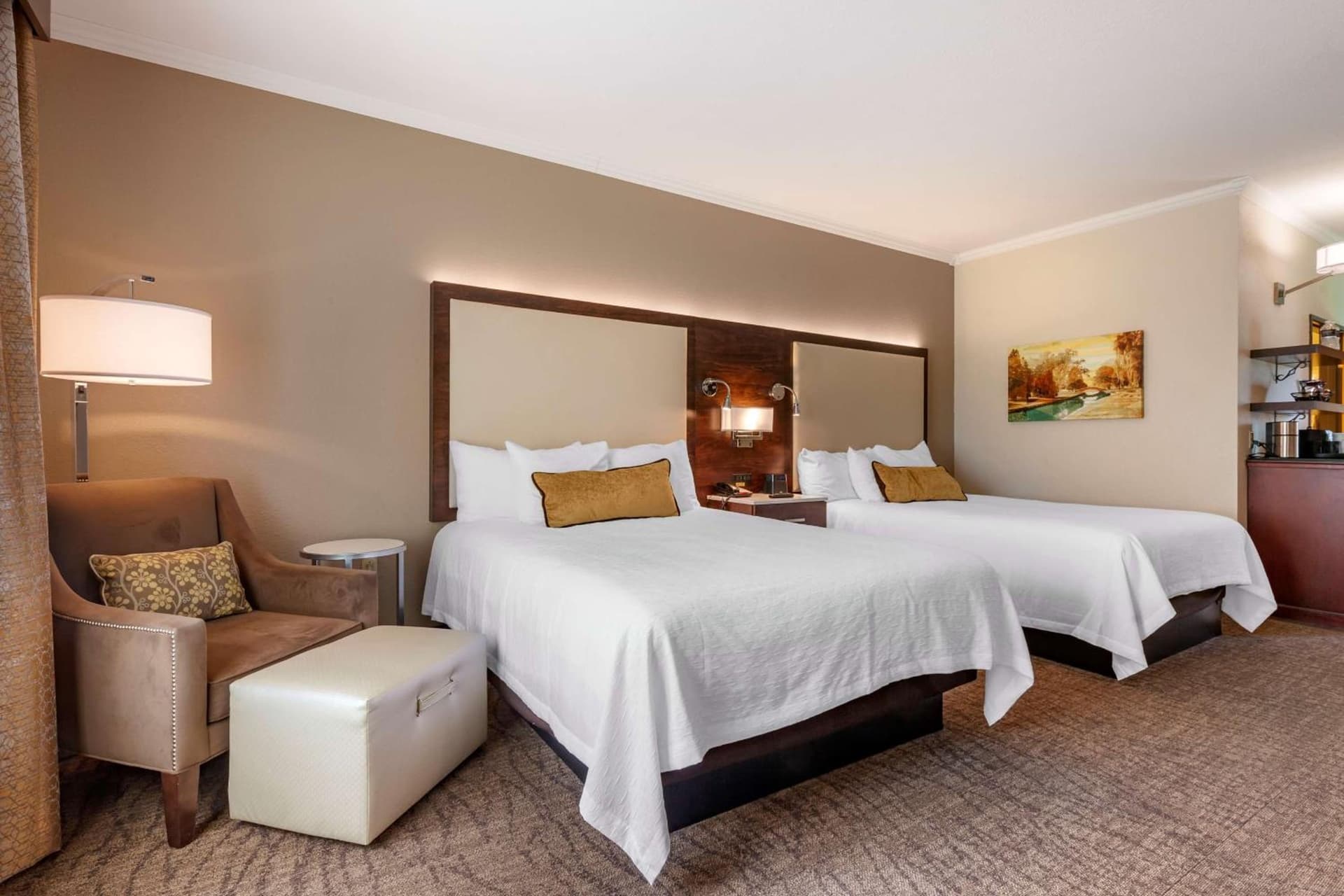 Best Western Premier Bridgewood Hotel Resort gallery photo in Neenah, WI — image 4