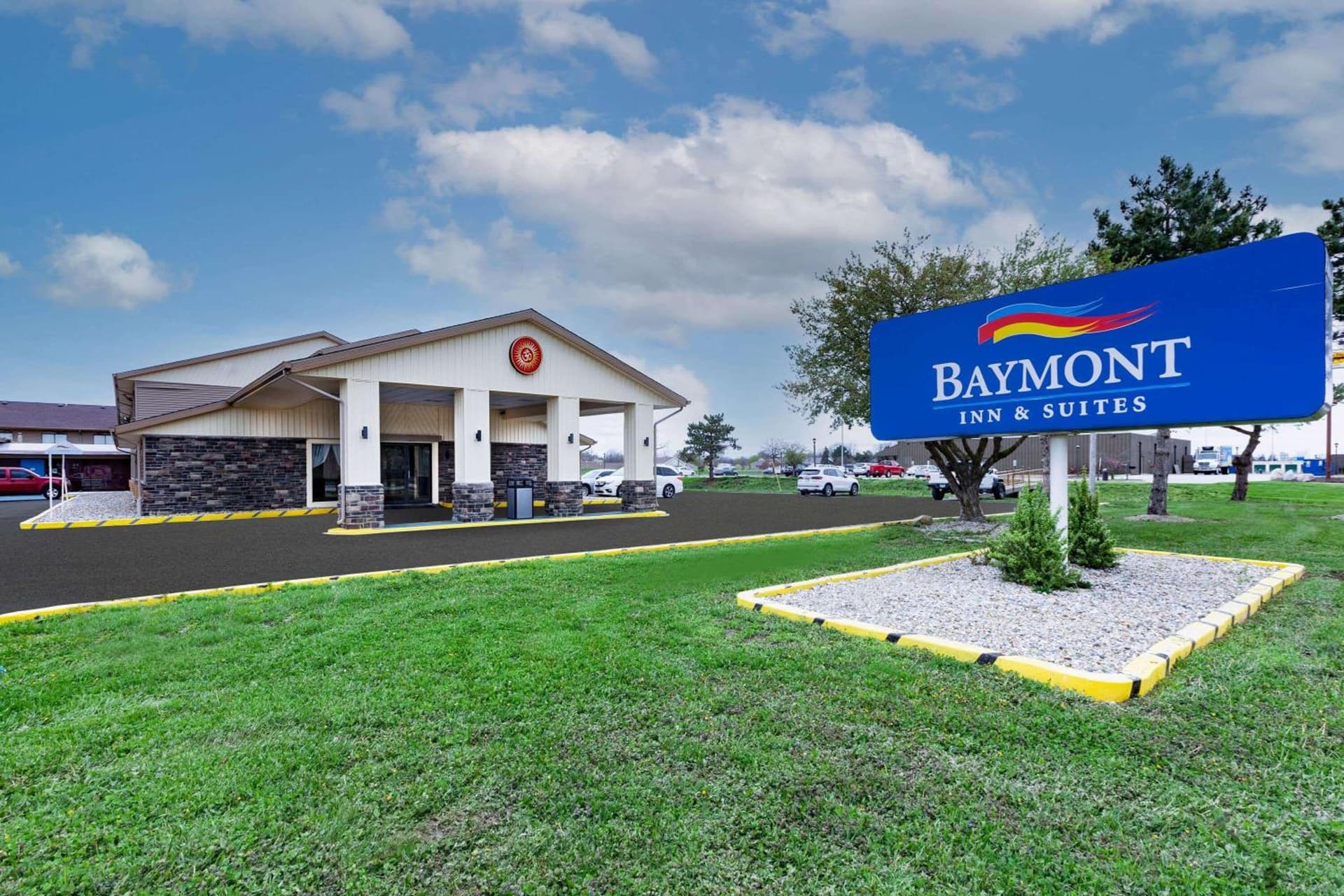 Baymont by Wyndham Perrysburg-Toledo featured exterior or lobby in Perrysburg, OH — similar hotel