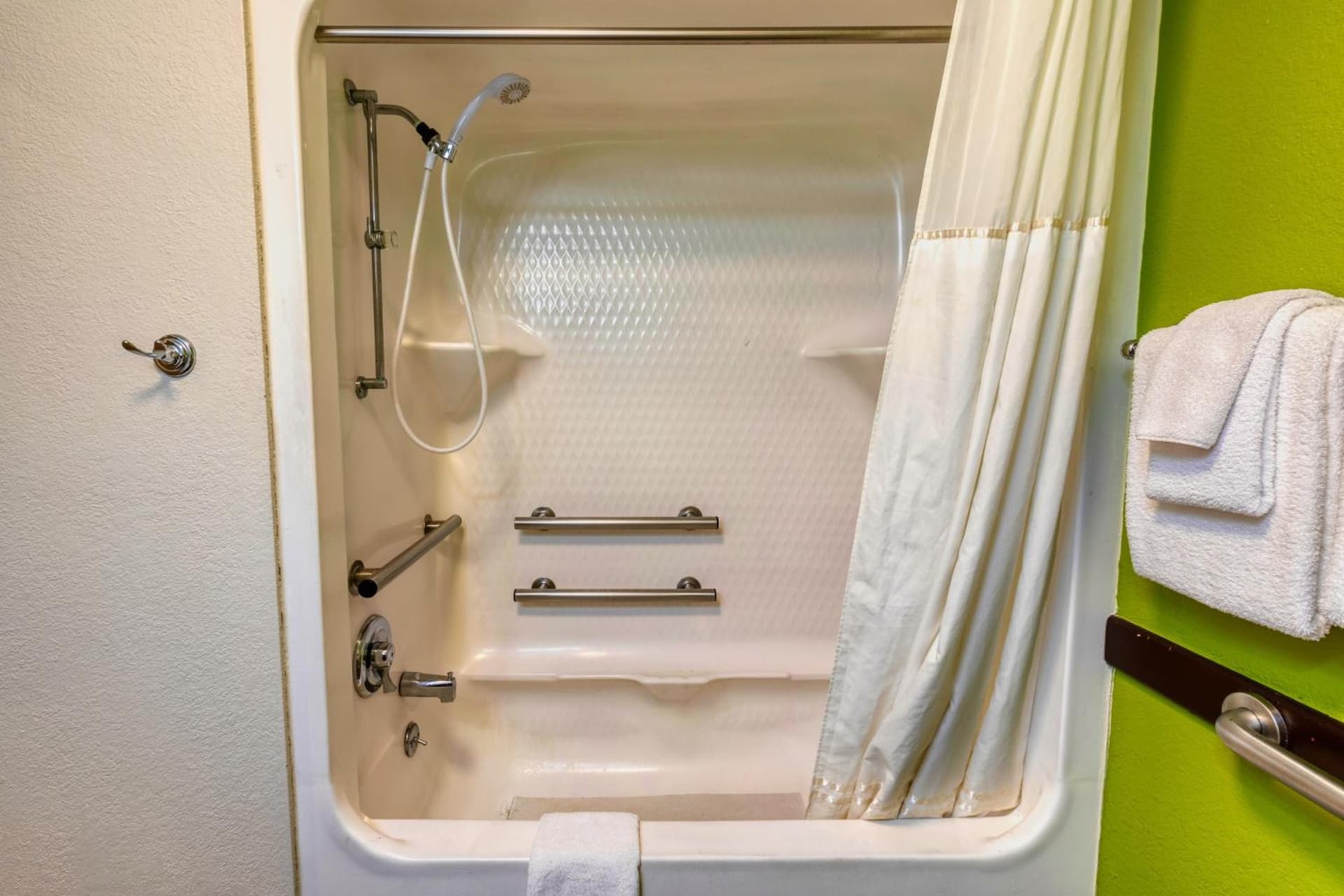 SureStay Plus by Best Western Mesa Superstition Springs gallery photo in Mesa, AZ — image 27