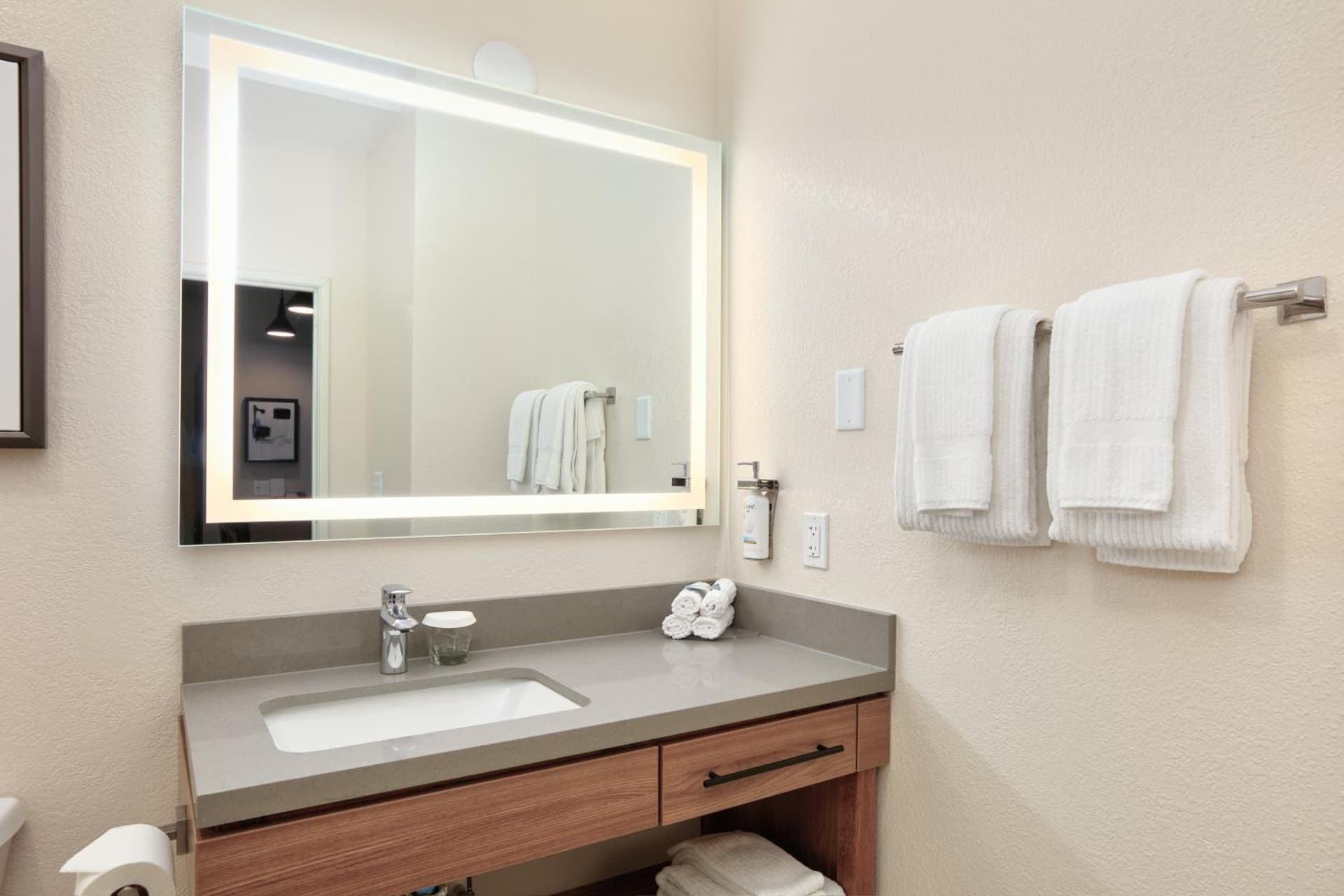 Candlewood Suites Idaho Falls by IHG gallery photo in Idaho Falls, ID — image 42