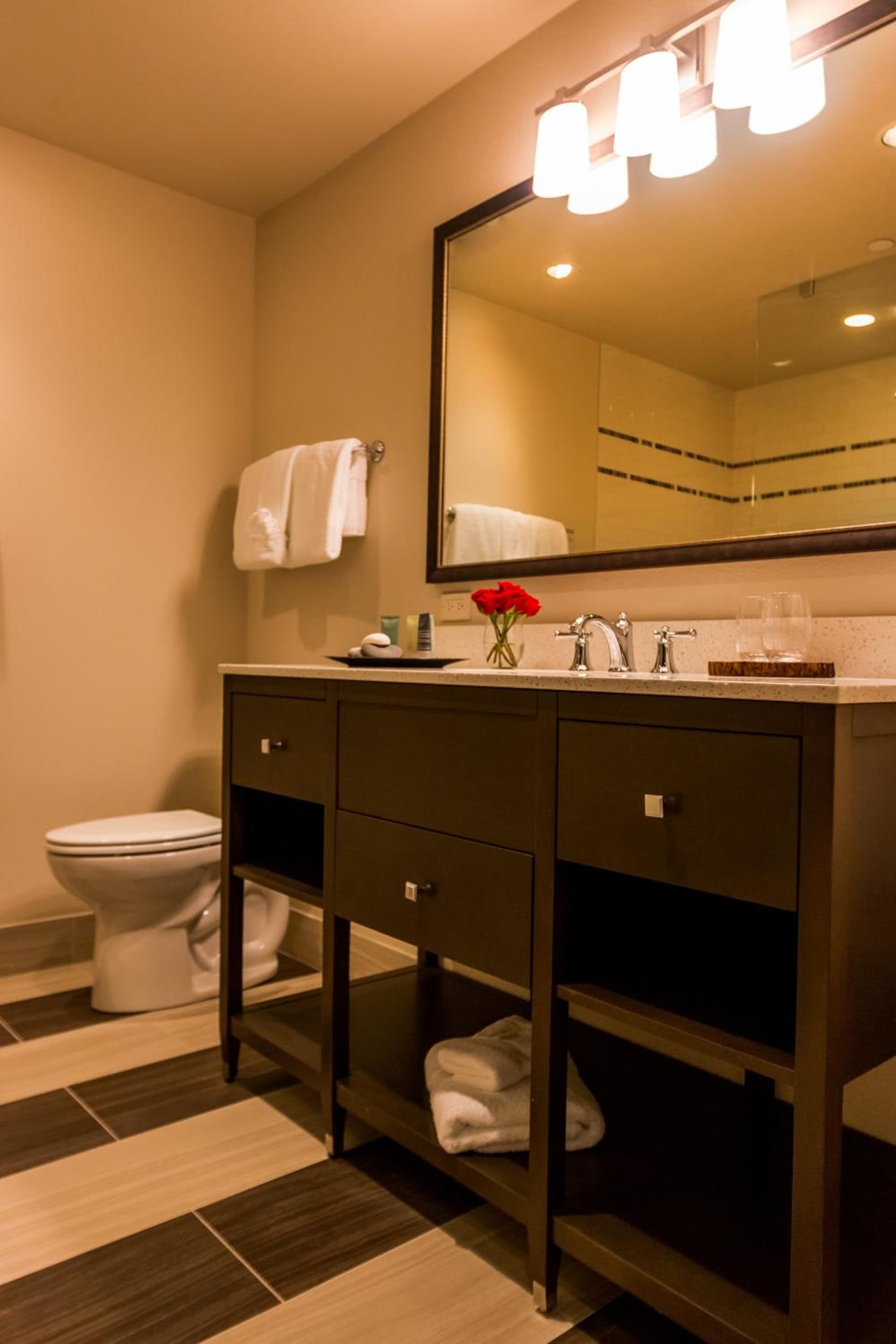 The Lodge at Columbia Point gallery photo in Richland, WA — image 28