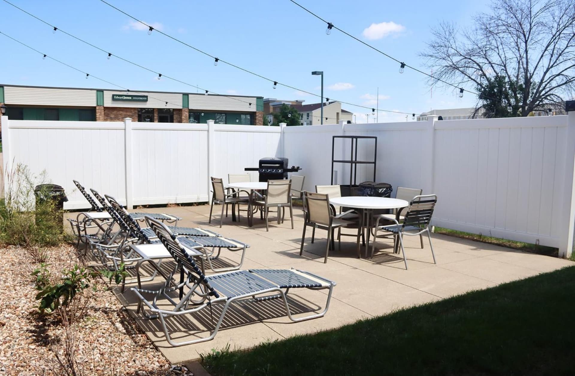 Holiday Inn Express Cedar Rapids - Collins Road by IHG gallery photo in Cedar Rapids, IA — image 31