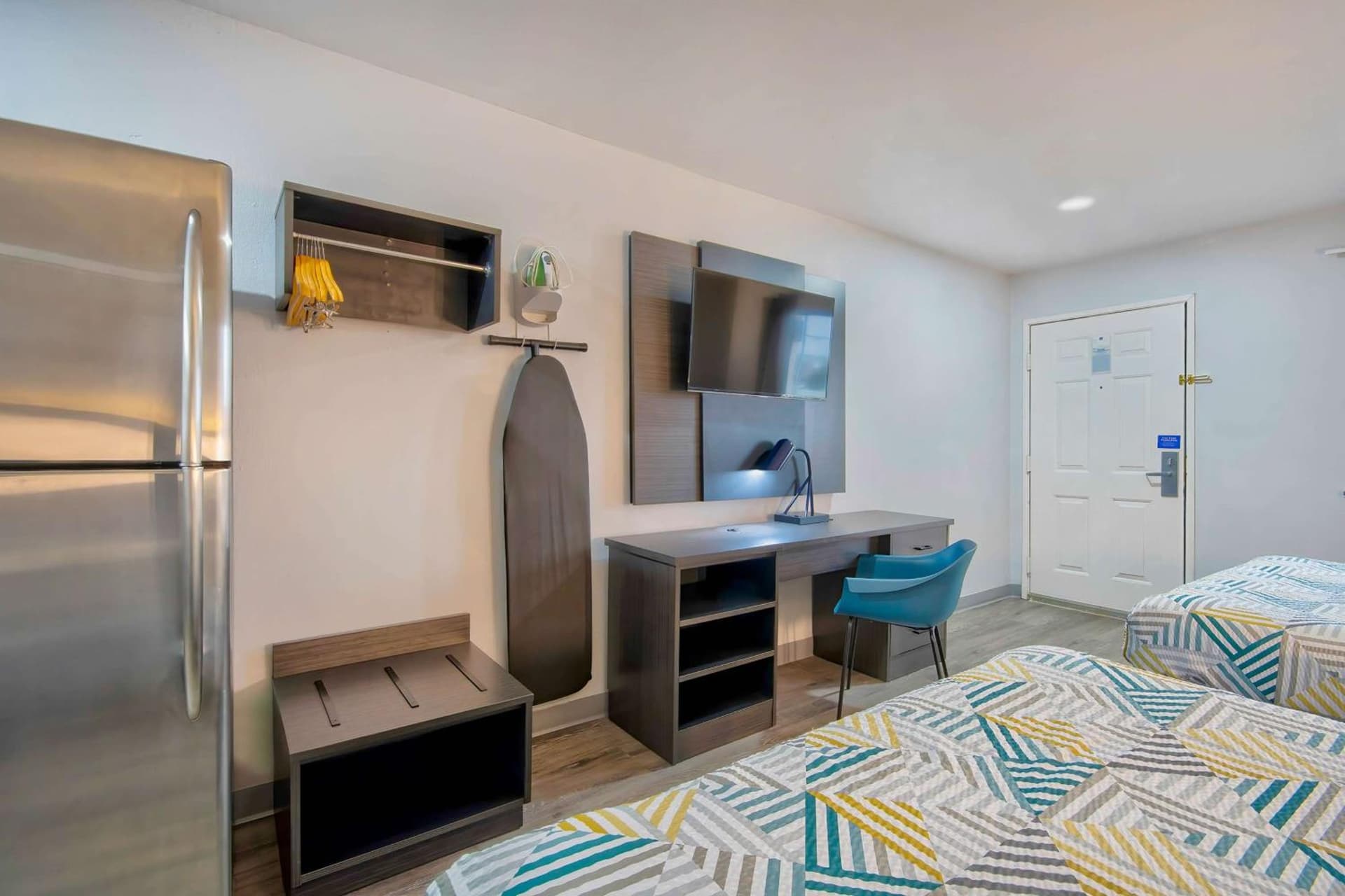 Studio 6 - Texas City, TX interior in Texas City, TX — gallery photo 2