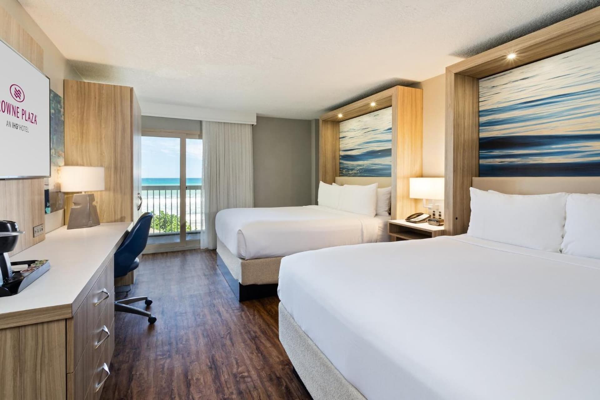 Crowne Plaza Melbourne-Oceanfront by IHG gallery photo in Melbourne, FL — image 67