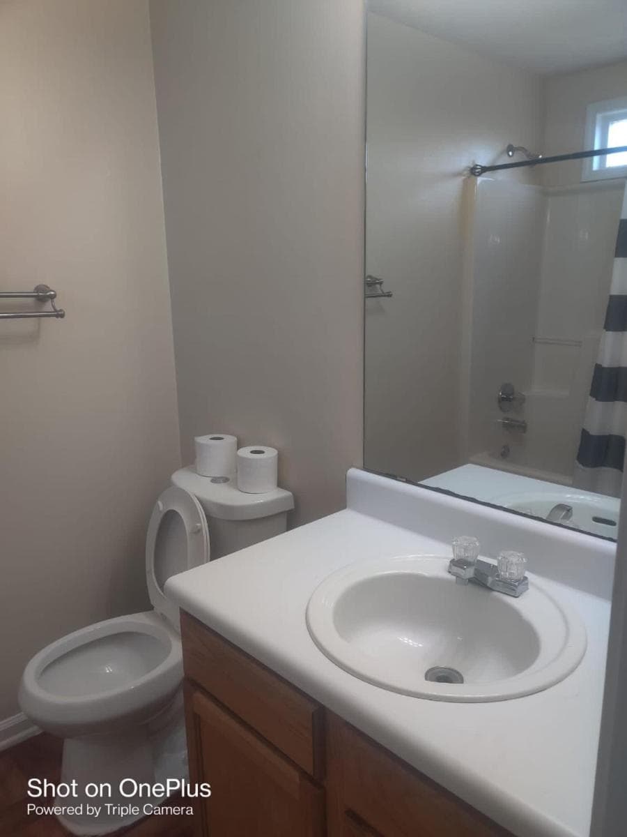 Cozy private rooms property views in Jonesboro, GA — gallery photo 3